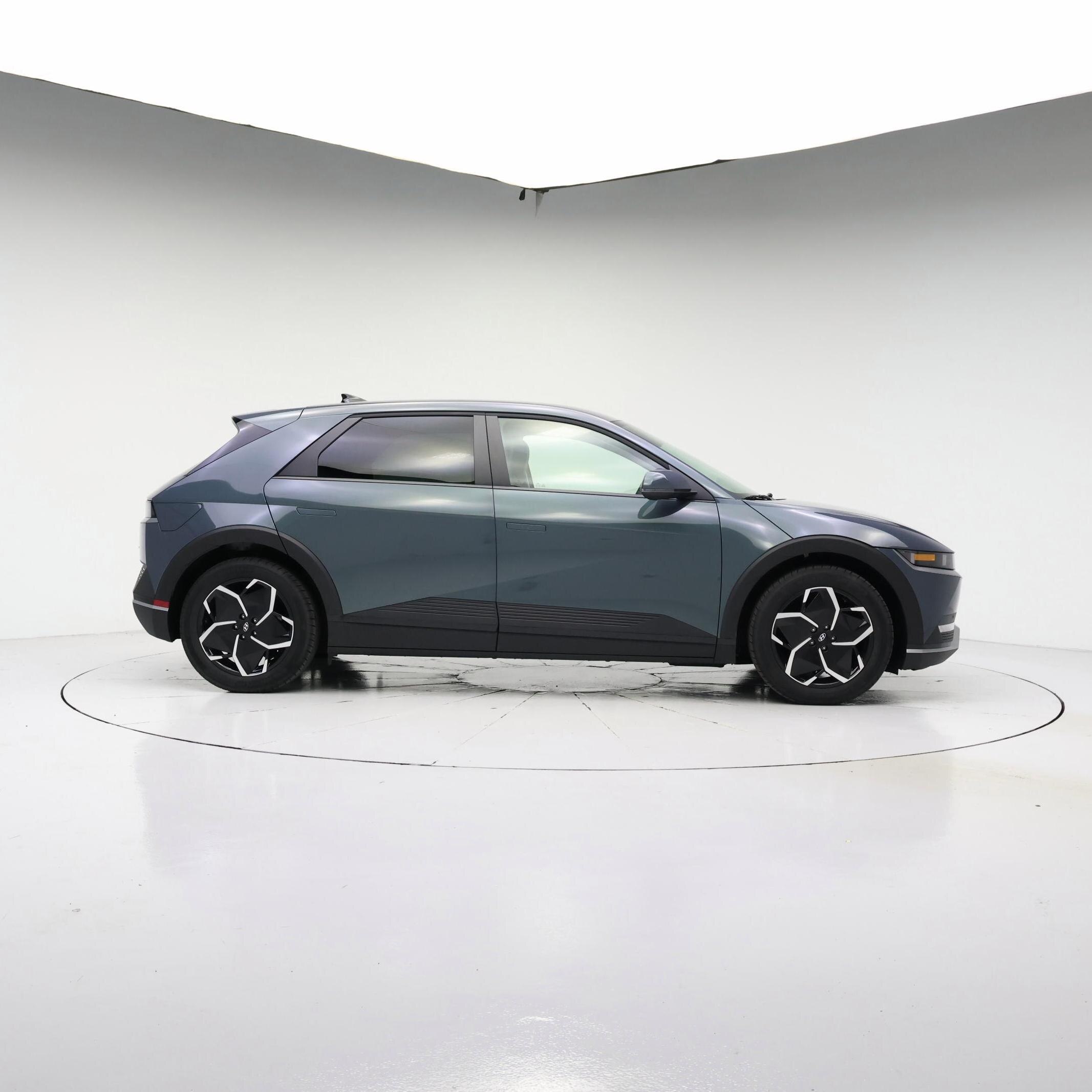 Thumbnail: 2024 Hyundai Ioniq 5 - 7