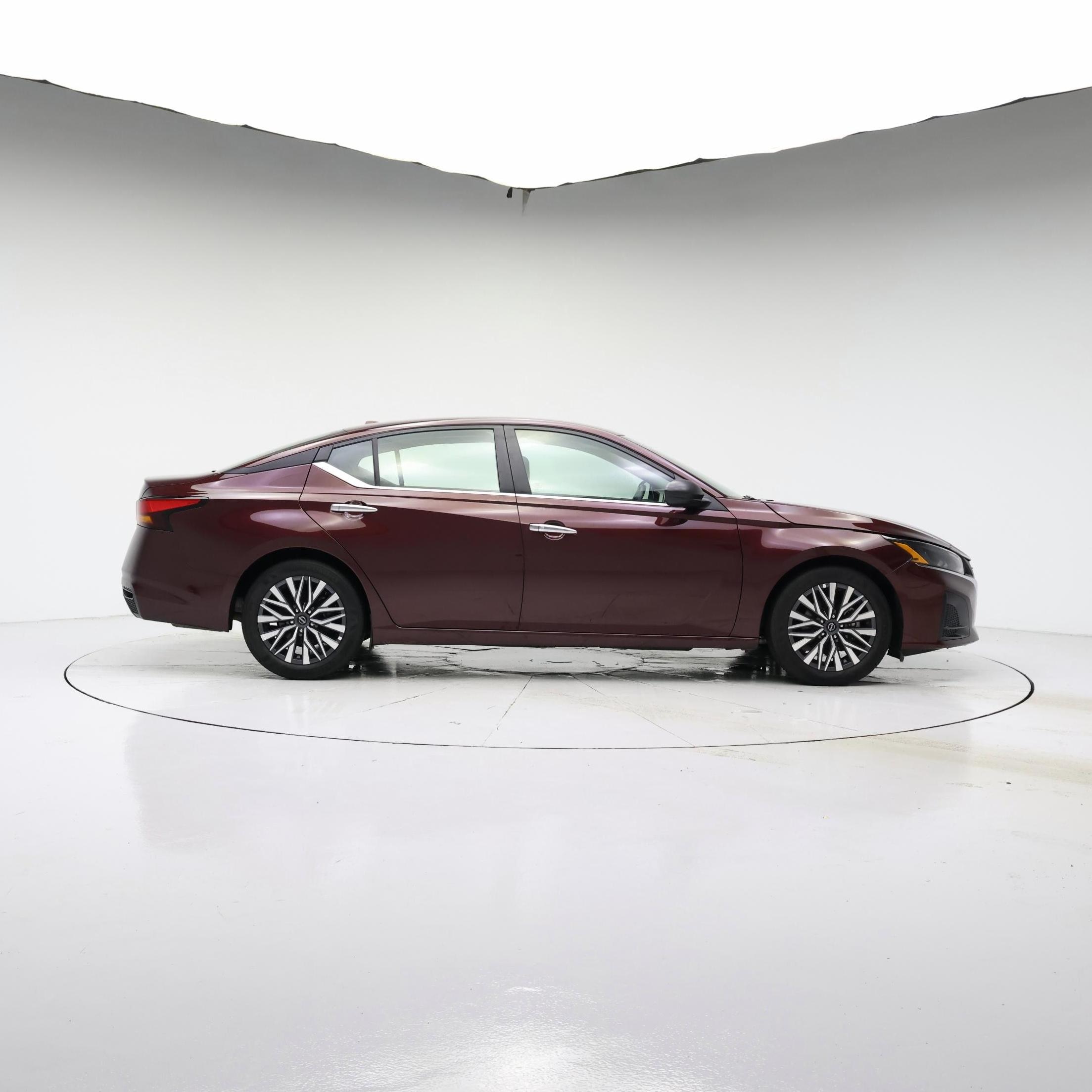 Thumbnail: 2025 Nissan Altima - 7