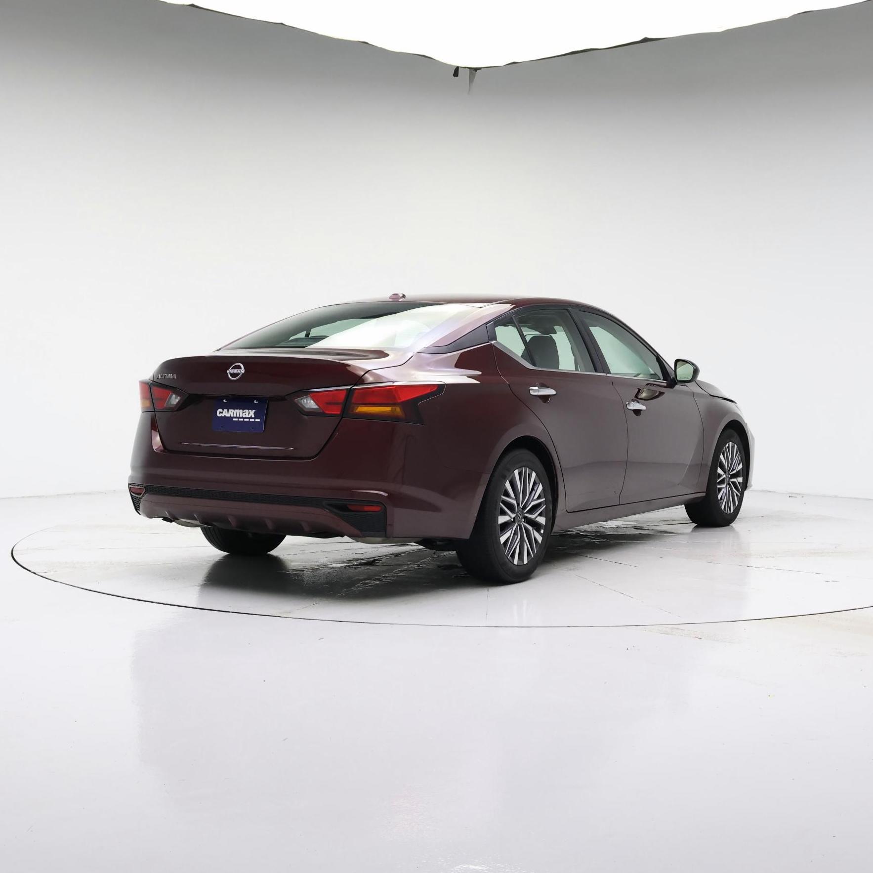 Thumbnail: 2025 Nissan Altima - 8