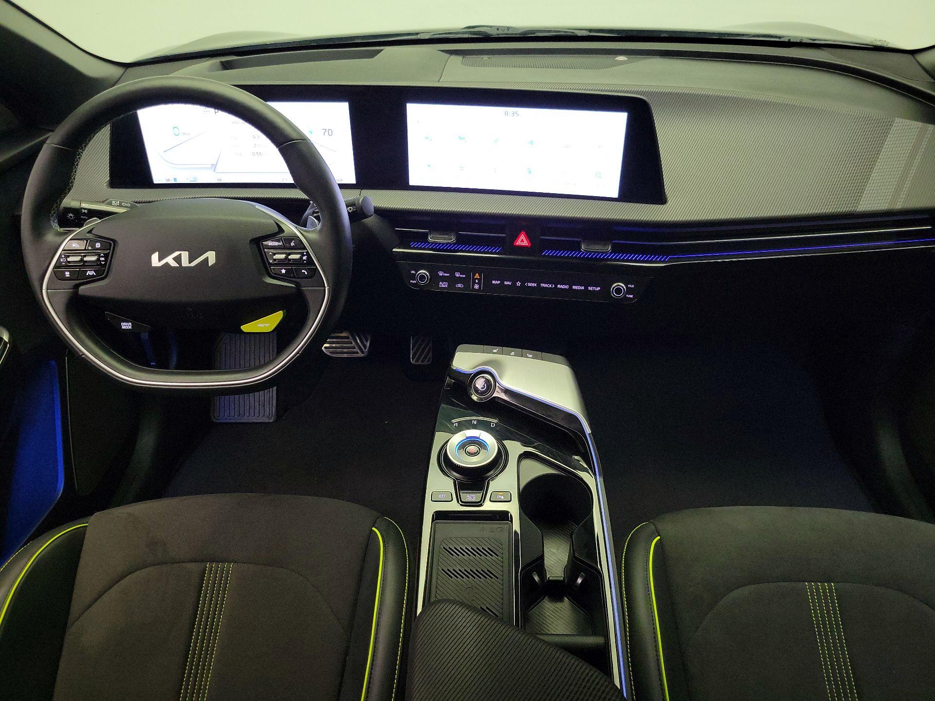 Thumbnail: 2023 Kia EV6 - 9