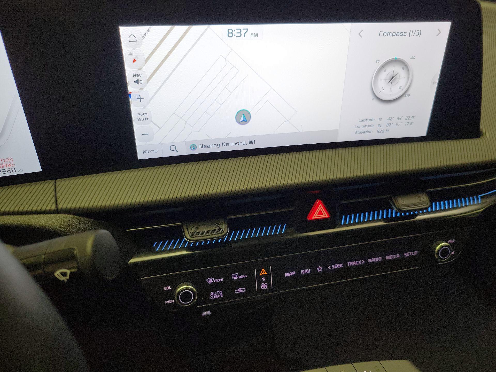 Thumbnail: 2023 Kia EV6 - 14