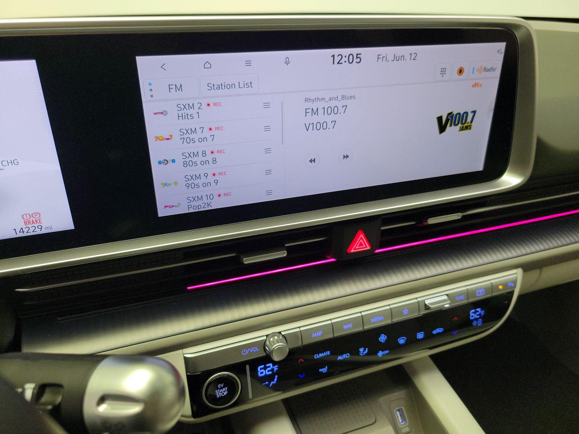 Thumbnail: 2024 Hyundai Ioniq 6 - 16