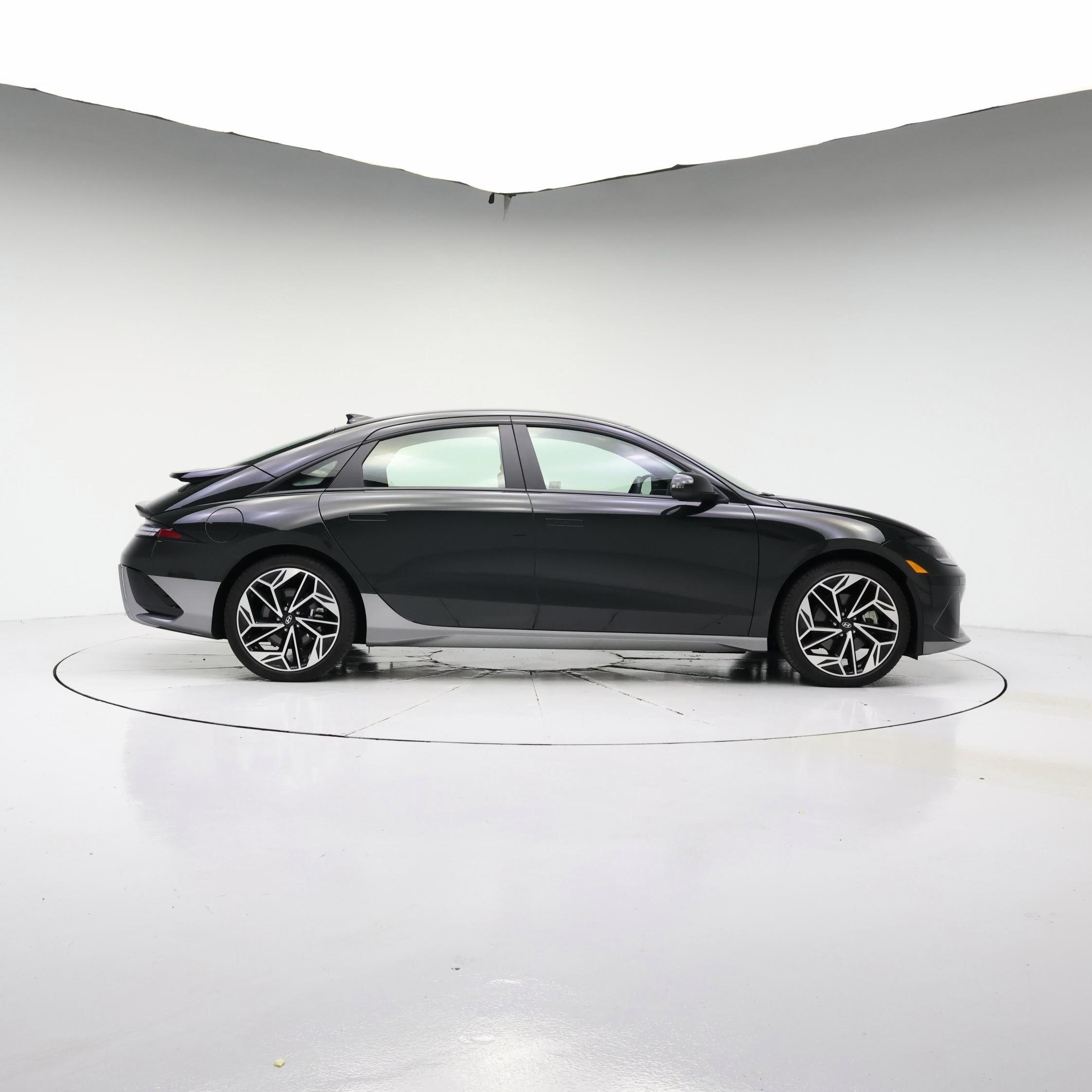 Thumbnail: 2024 Hyundai Ioniq 6 - 7