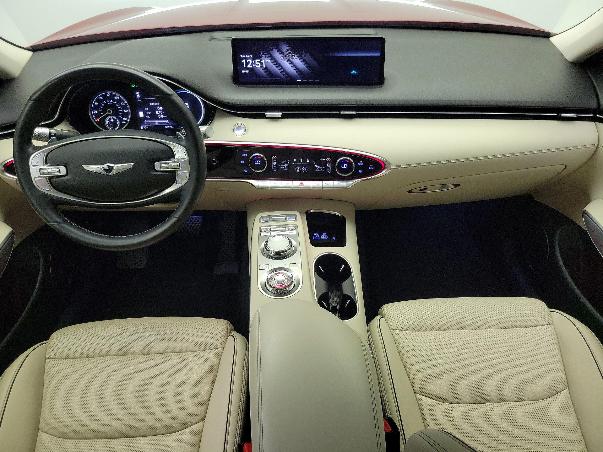Thumbnail: 2023 Genesis GV70 - 9