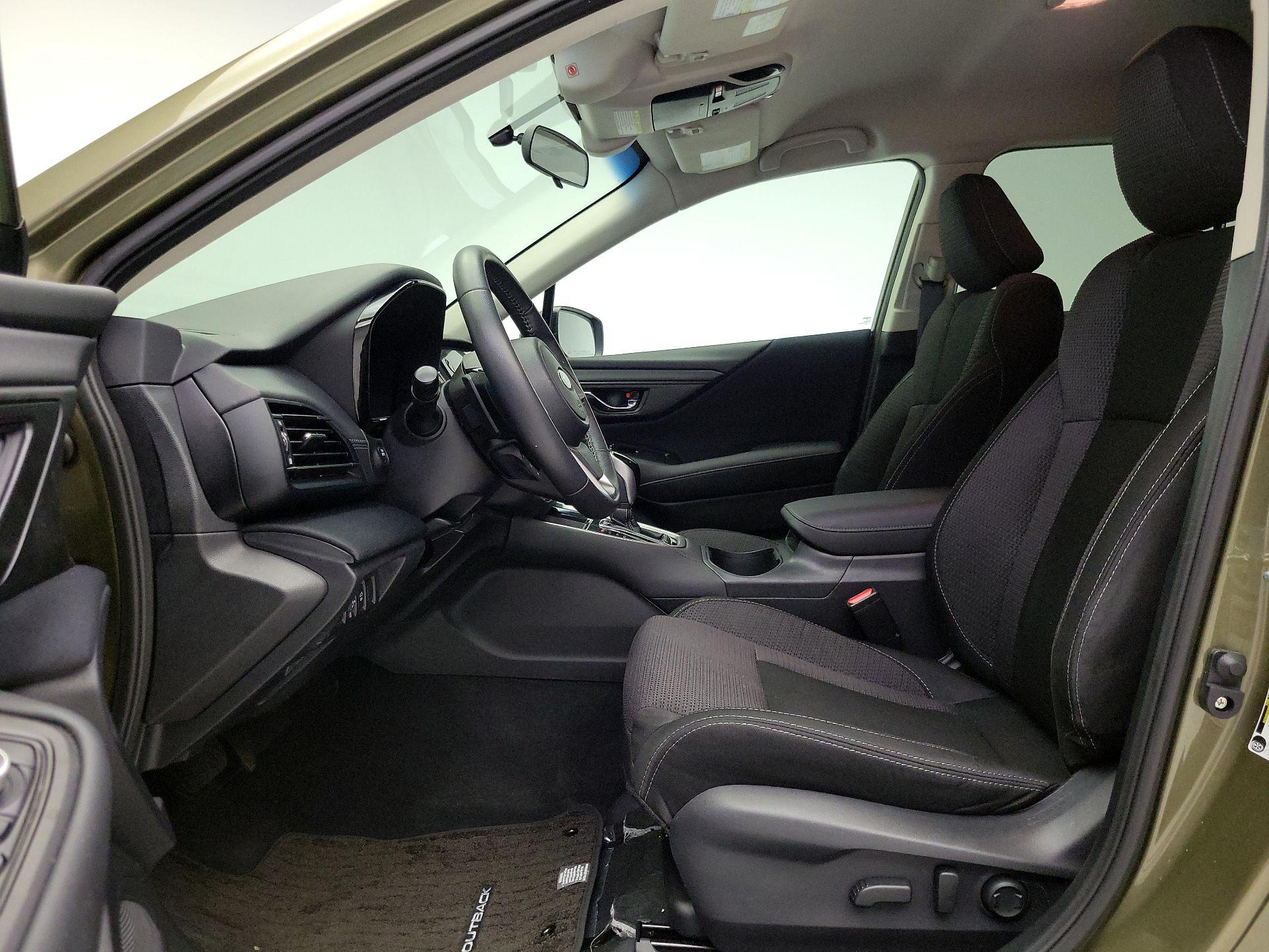 Thumbnail: 2022 Subaru Outback - 11