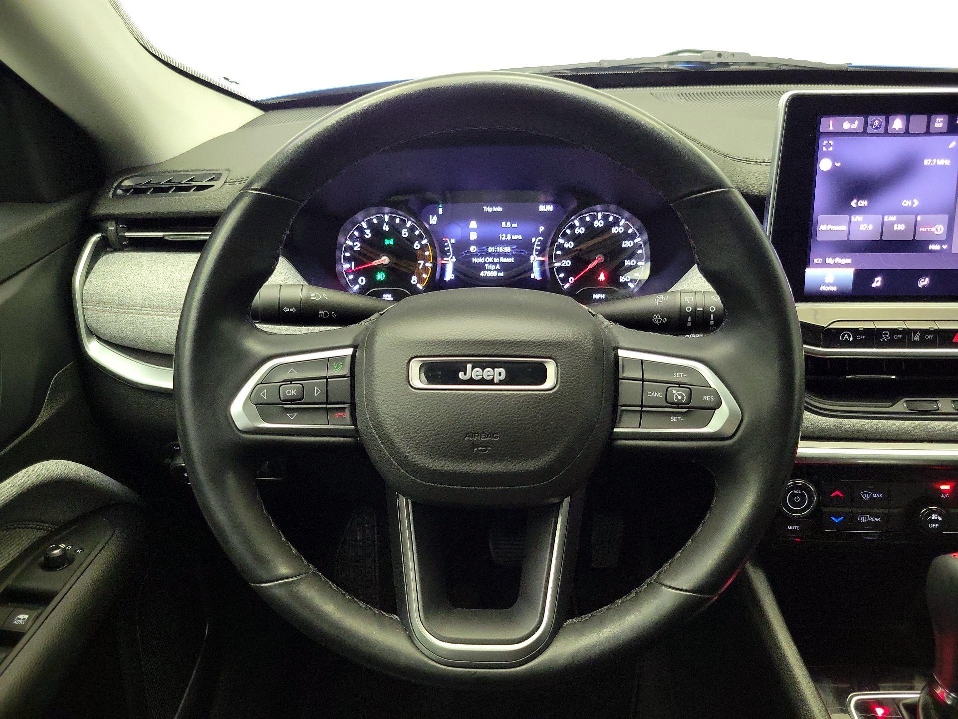 Thumbnail: 2022 Jeep Compass - 10