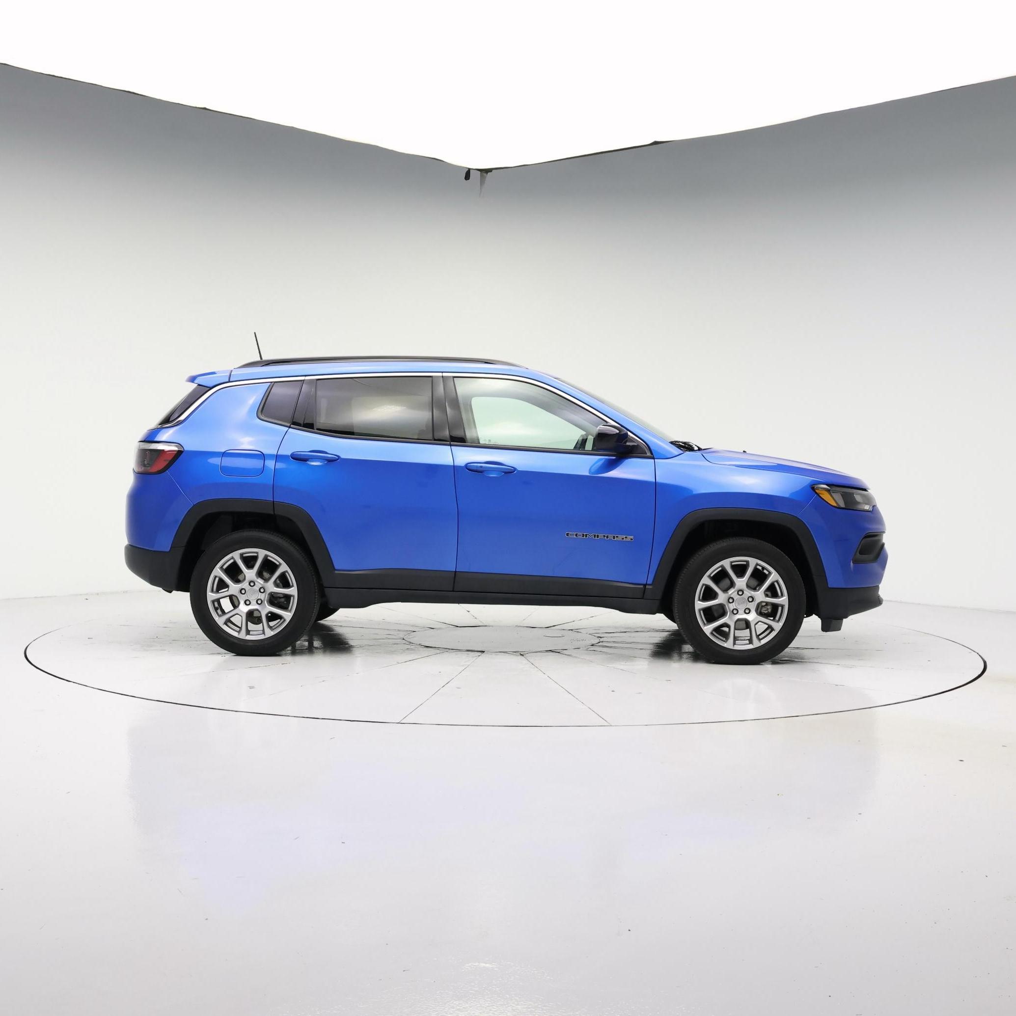 Thumbnail: 2022 Jeep Compass - 7
