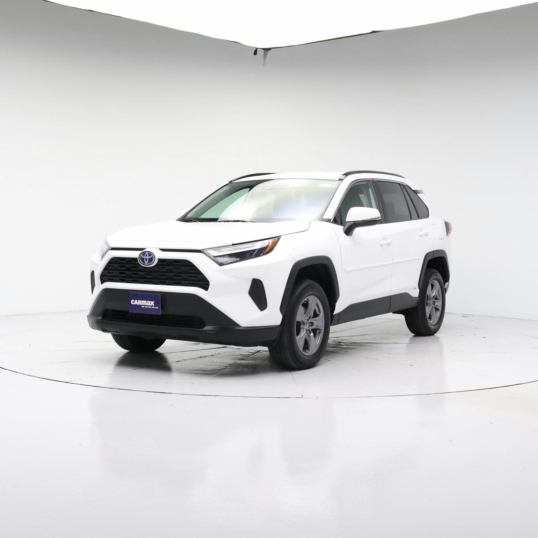 Thumbnail: 2024 Toyota RAV4 - 4
