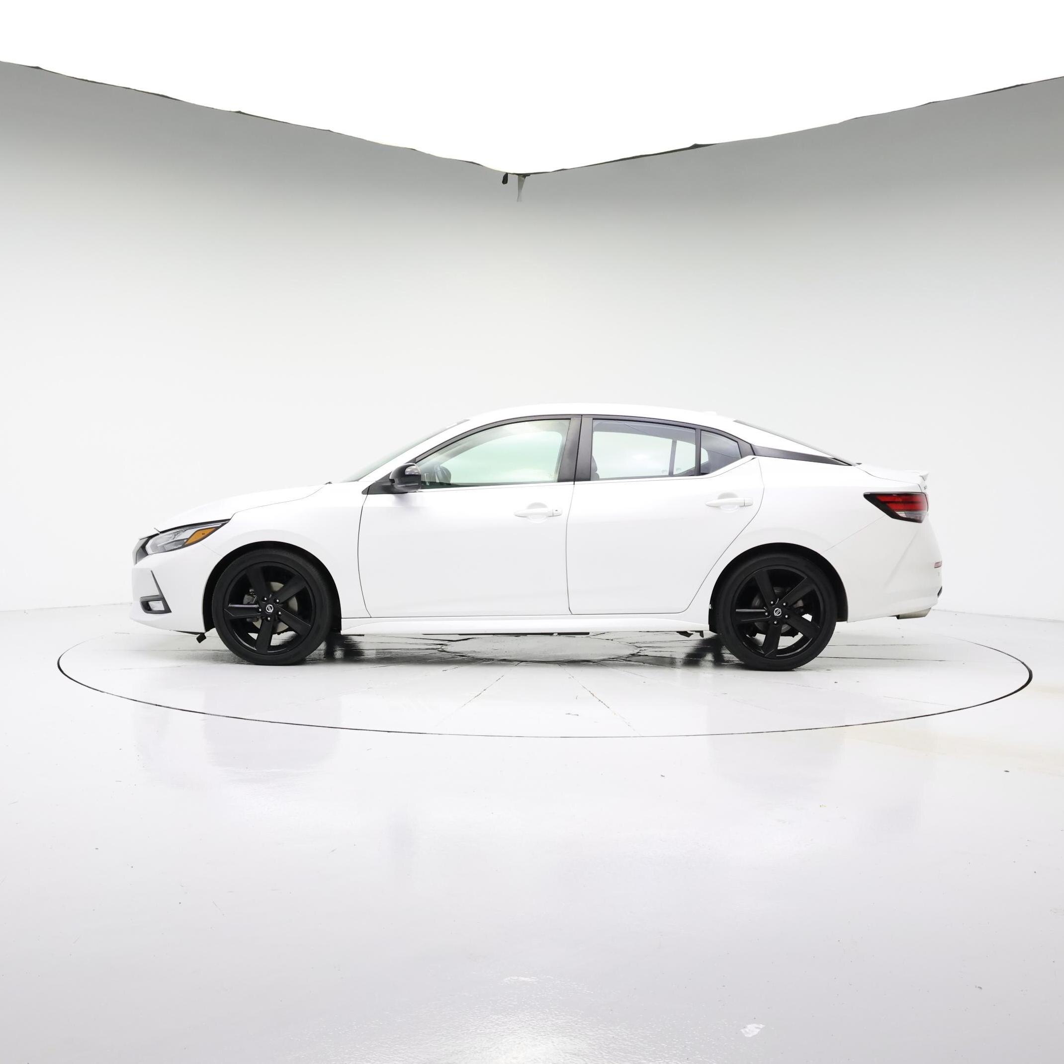 Thumbnail: 2022 Nissan Sentra - 3