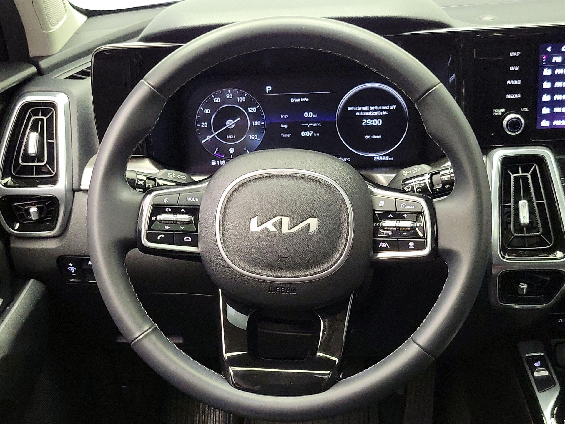 Thumbnail: 2023 Kia Sorento - 10