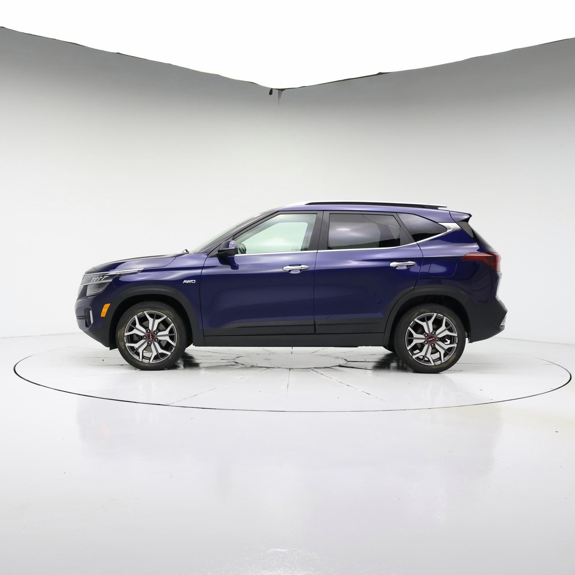 Thumbnail: 2022 Kia Seltos - 7