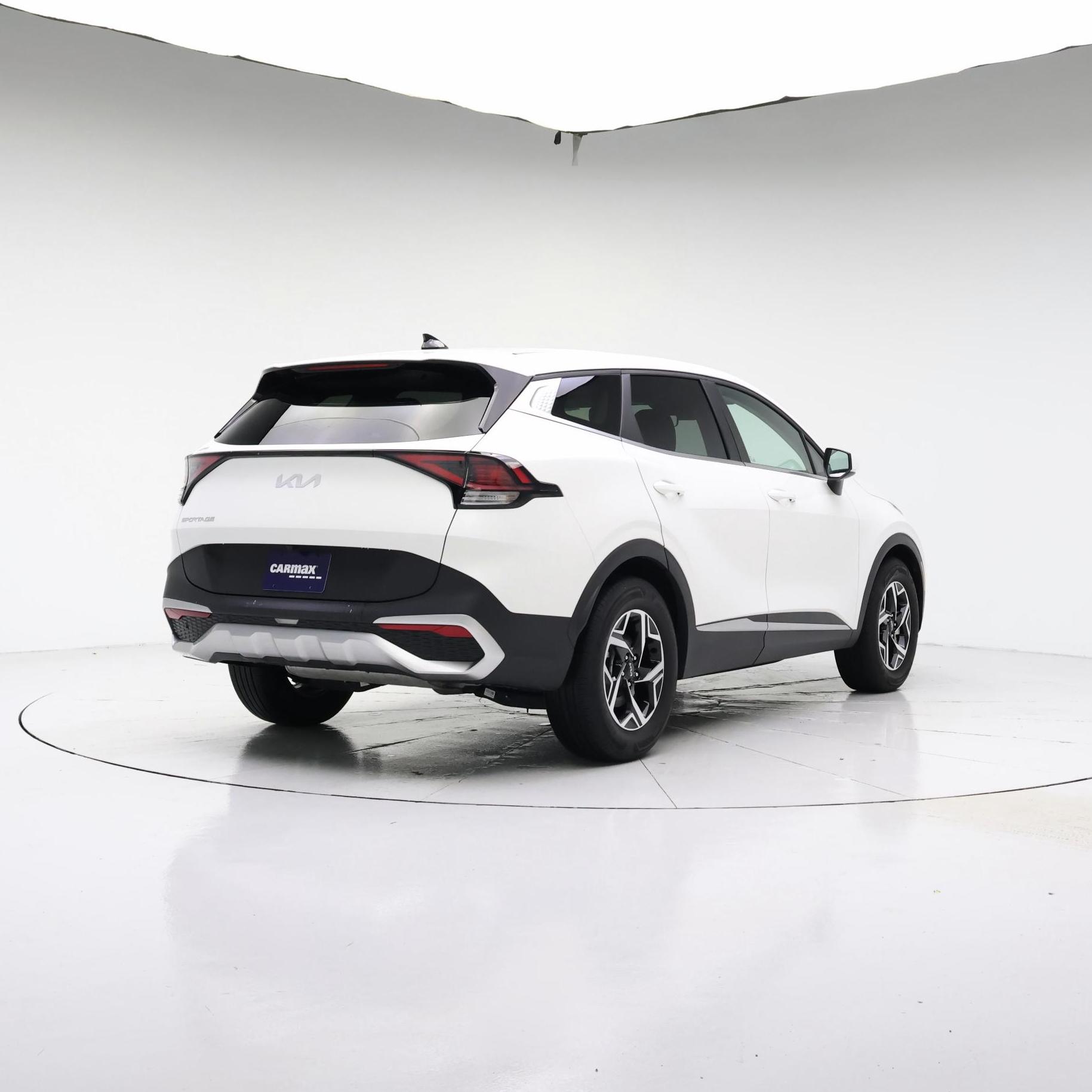 Thumbnail: 2024 Kia Sportage - 8