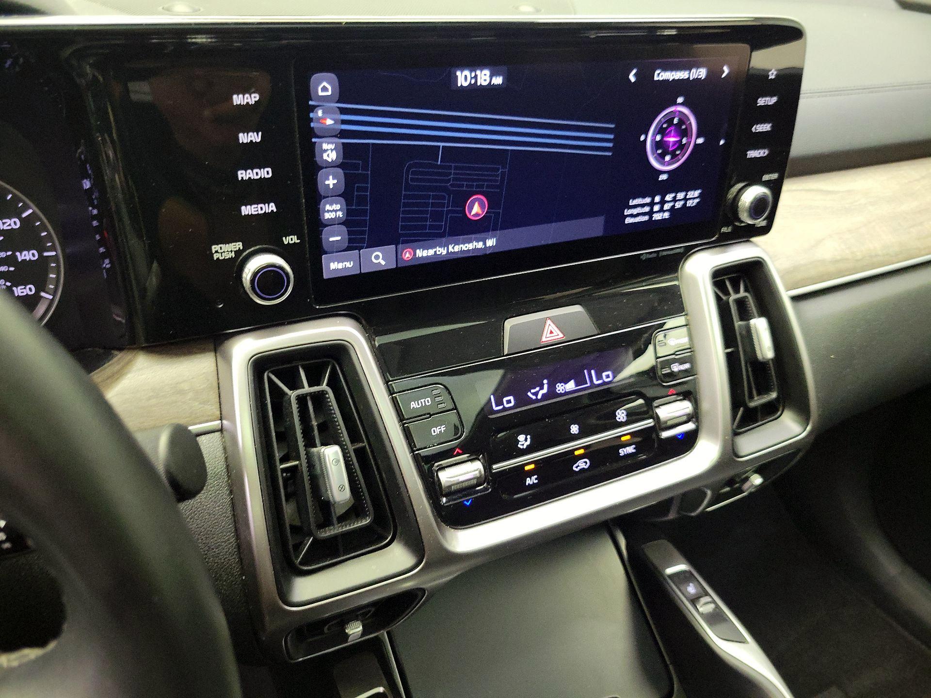 Thumbnail: 2023 Kia Sorento - 14