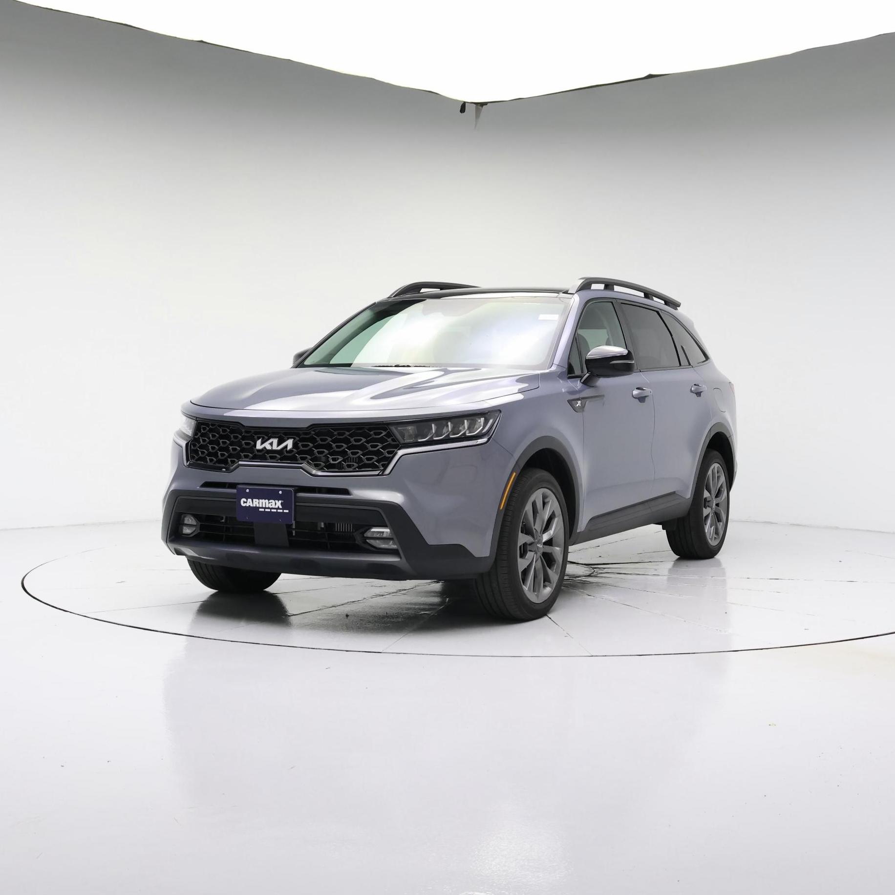 Thumbnail: 2023 Kia Sorento - 4