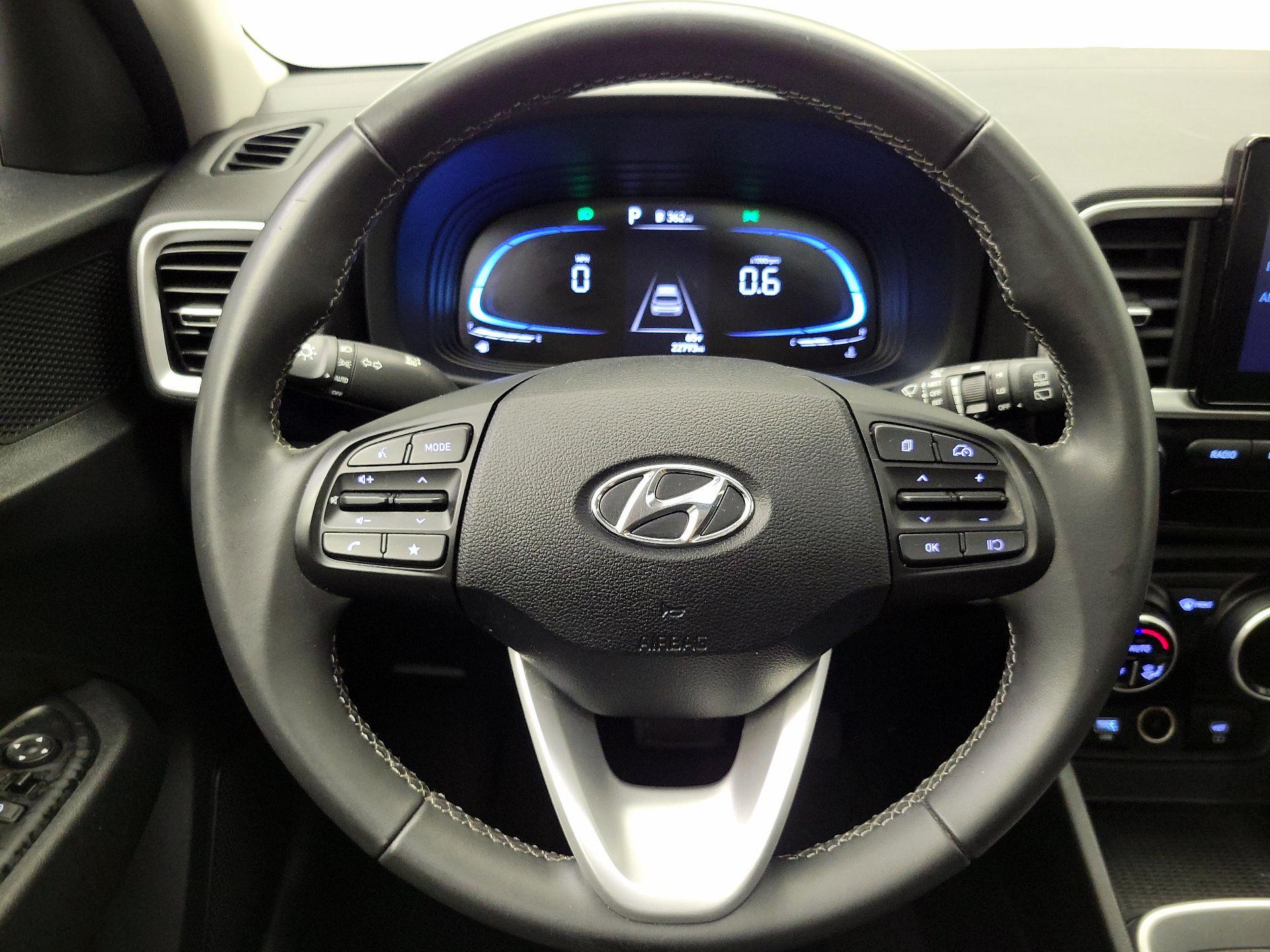 Thumbnail: 2025 Hyundai Venue - 10