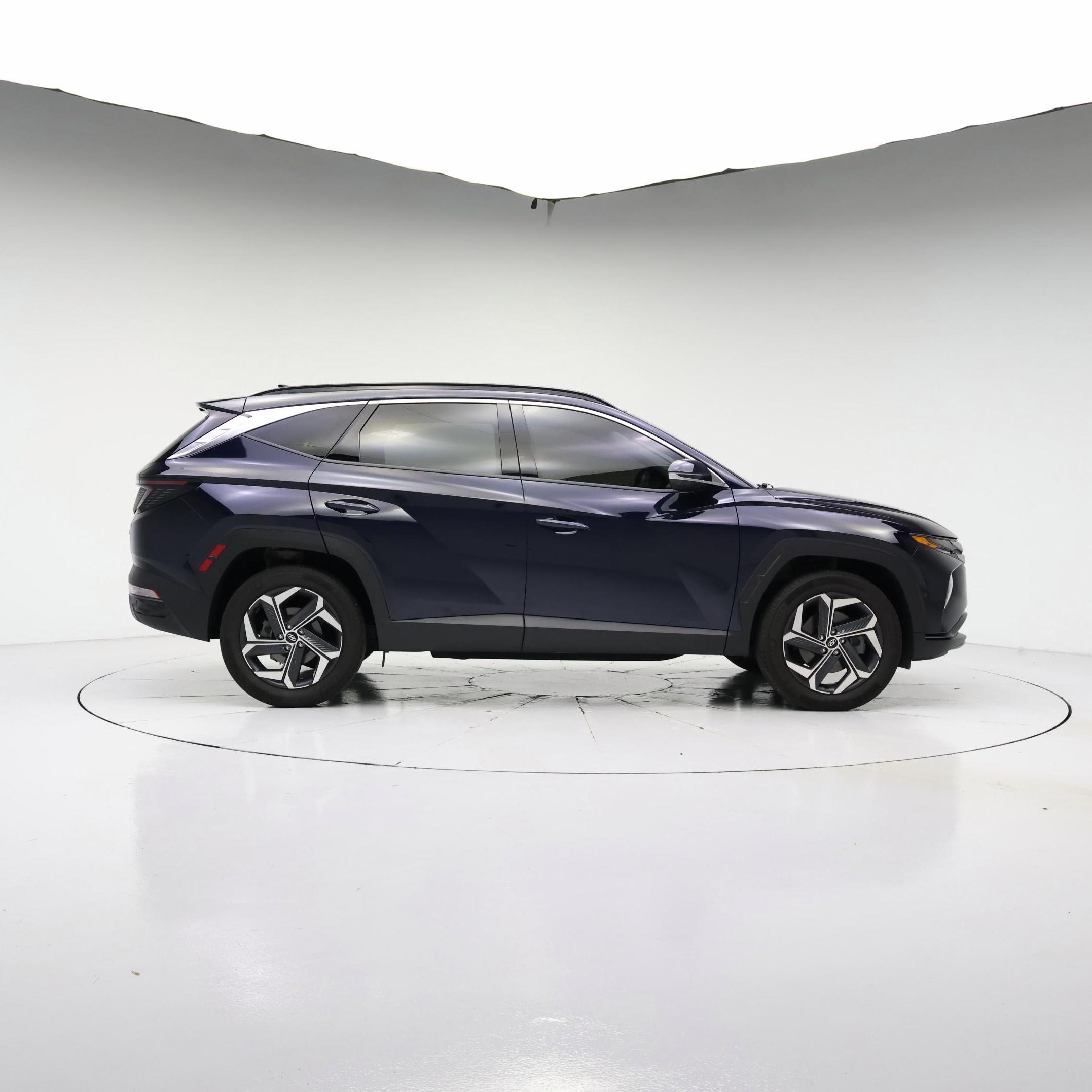 Thumbnail: 2024 Hyundai Tucson - 3