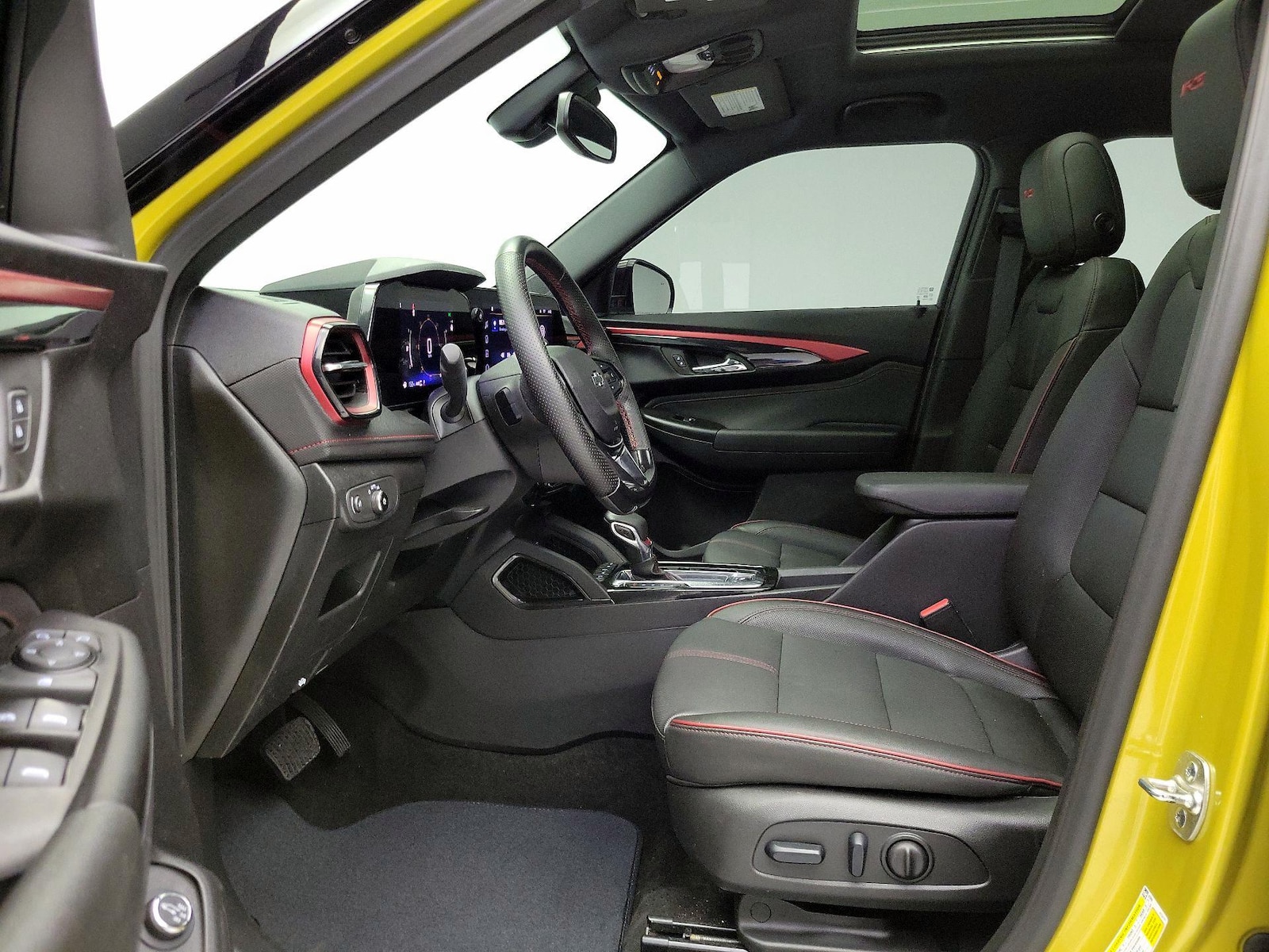 2024 Chevrolet TrailBlazer RS - Photo 12