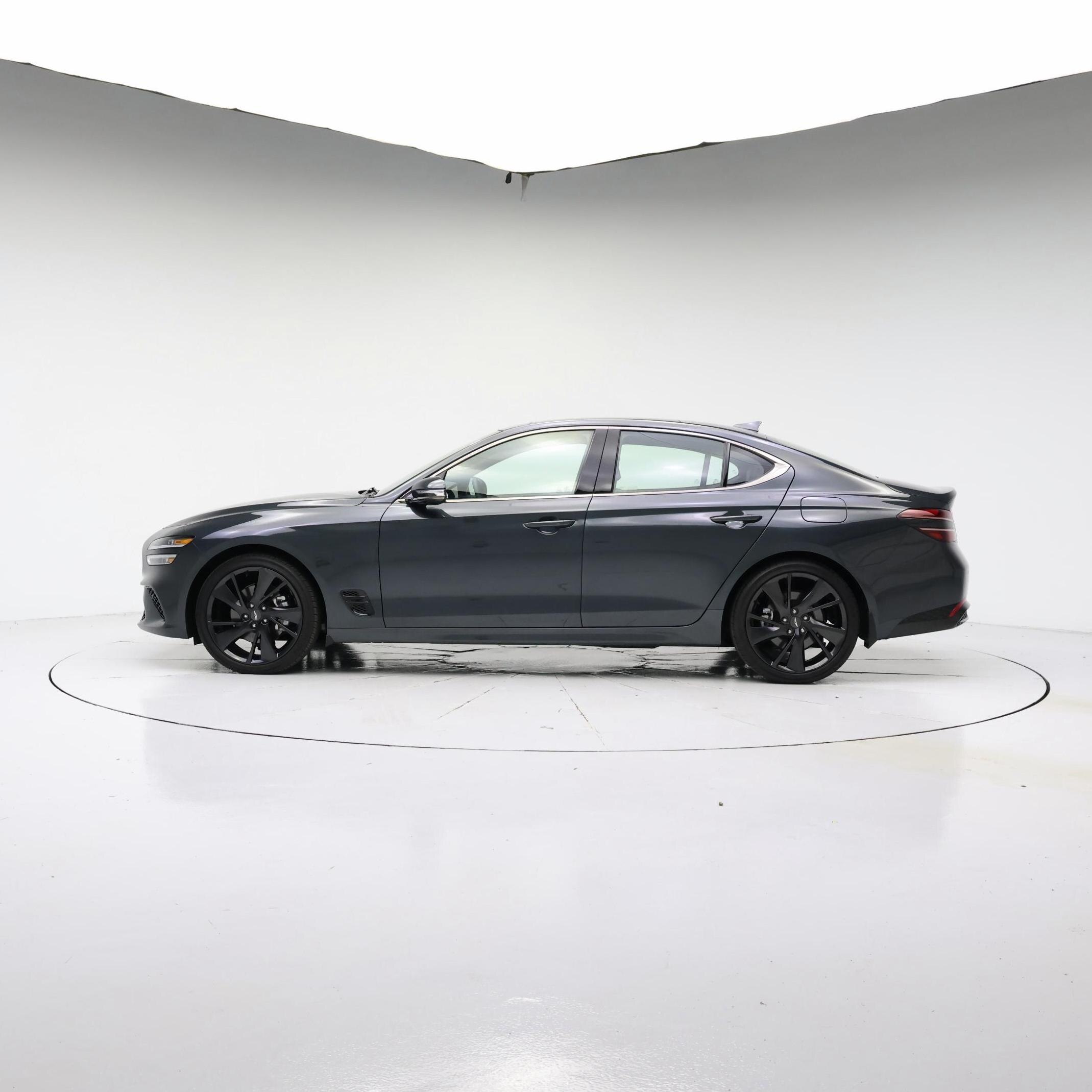 Thumbnail: 2023 Genesis G70 - 3