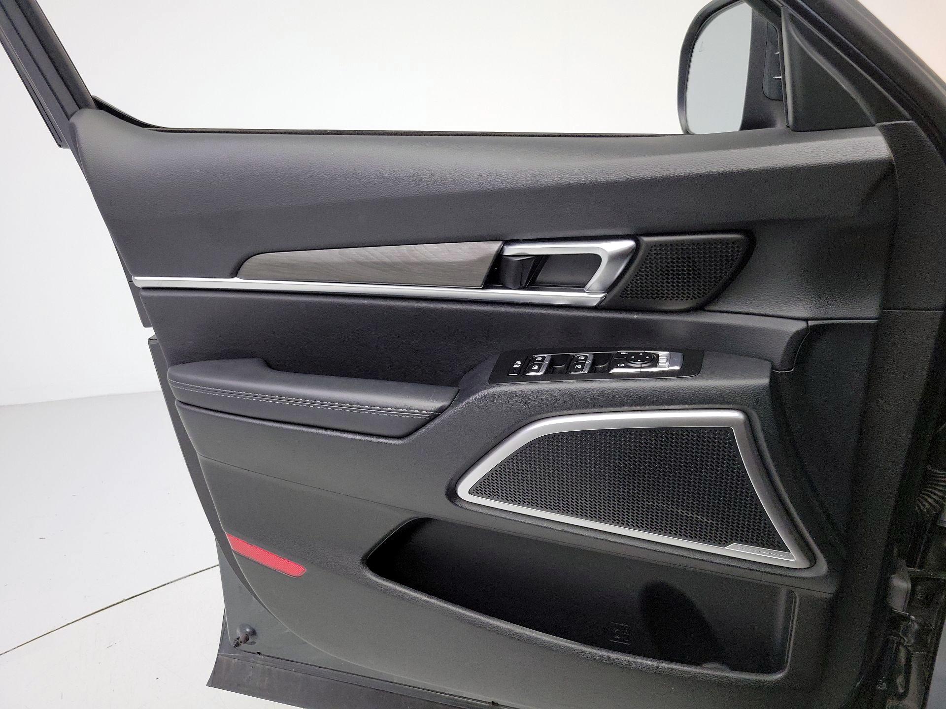 Thumbnail: 2024 Kia Telluride - 12