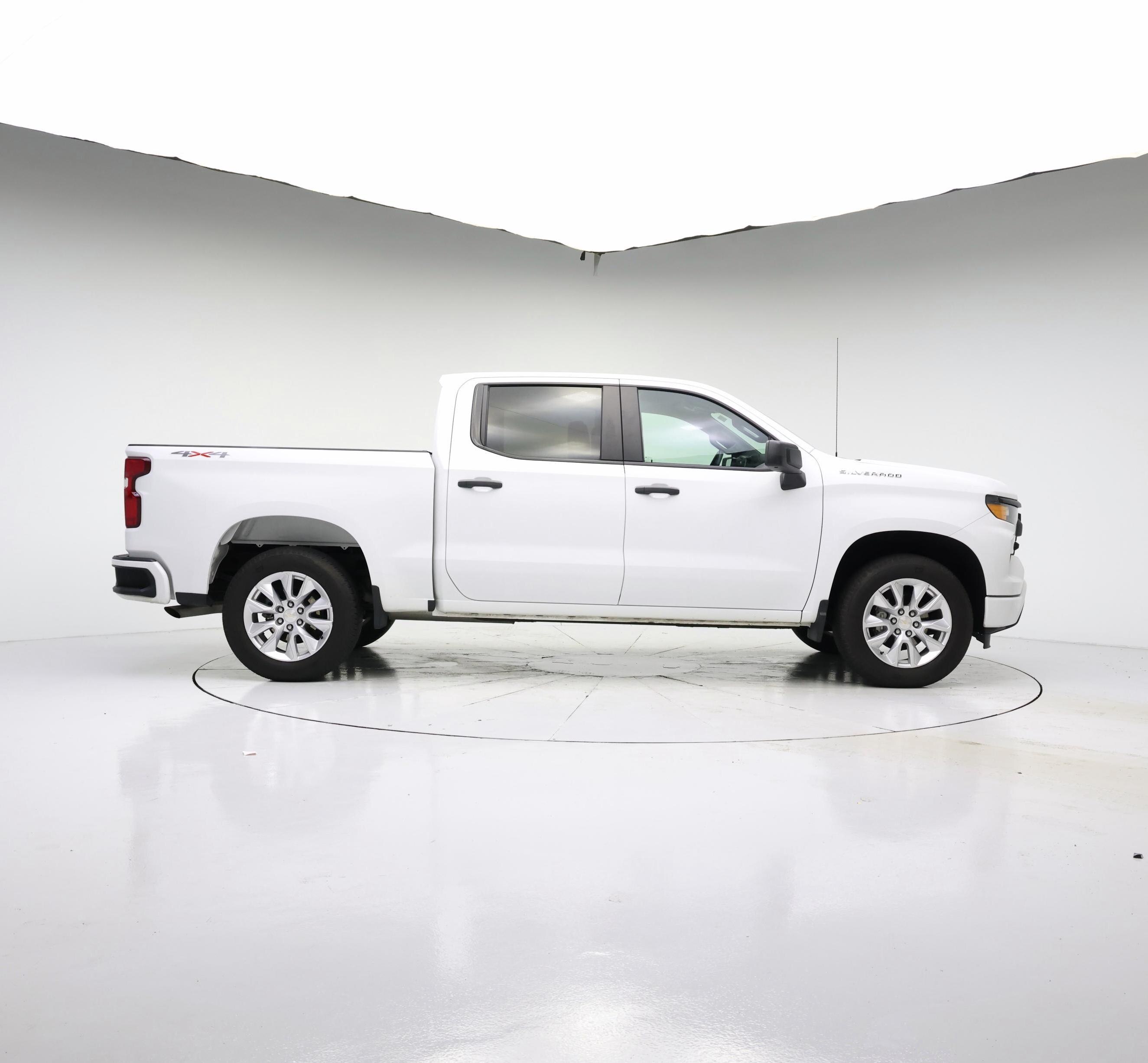 Thumbnail: 2022 Chevrolet Silverado 1500 - 7