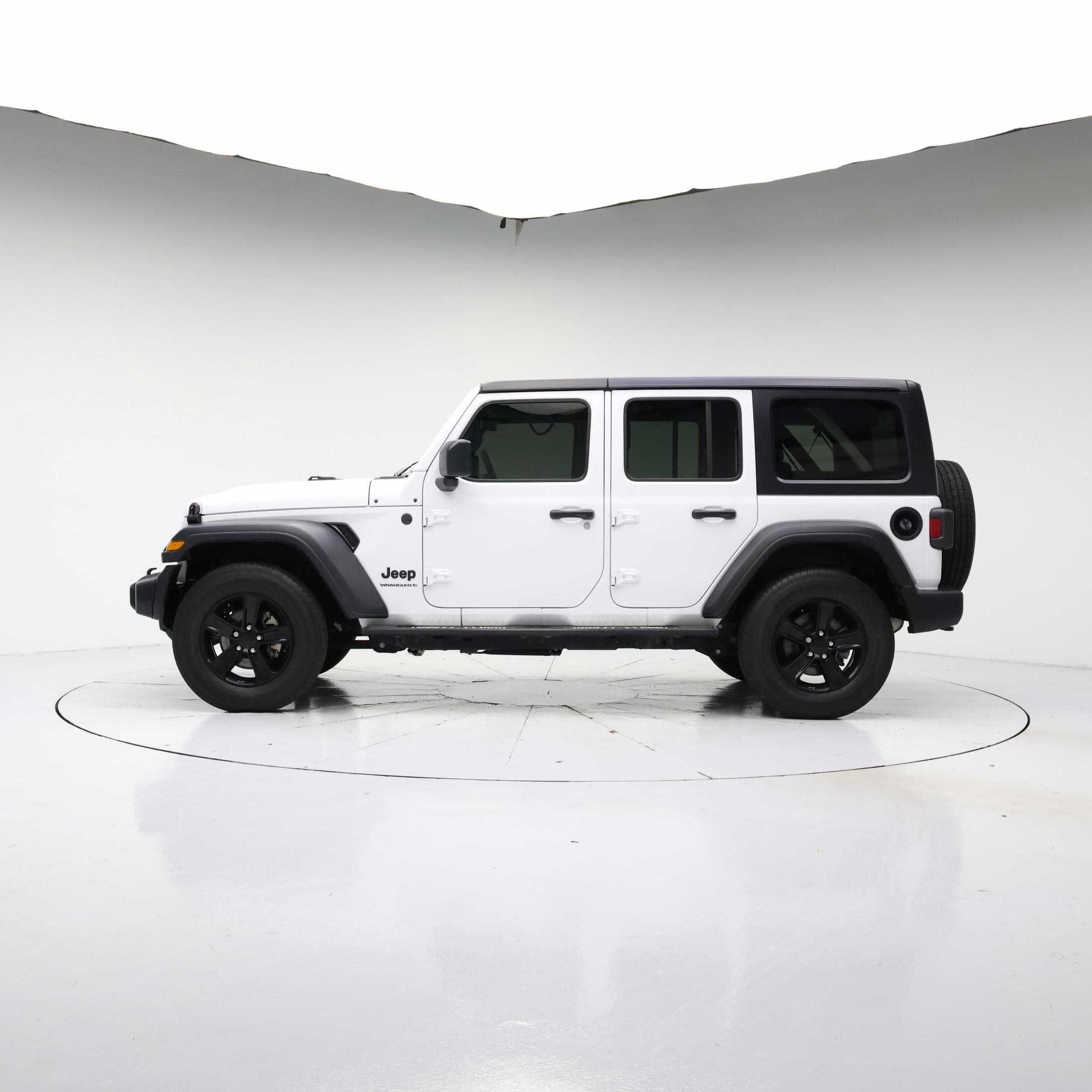 Thumbnail: 2023 Jeep Wrangler - 3