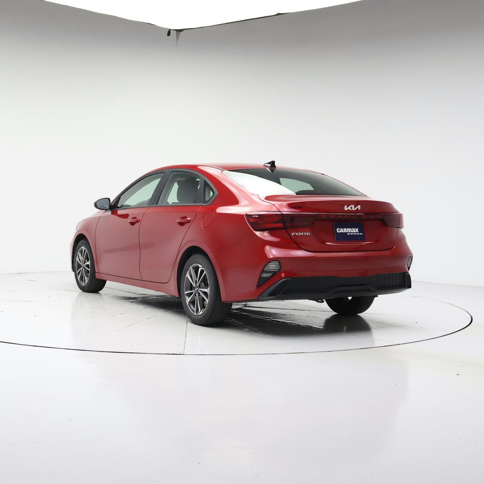 Thumbnail: 2023 Kia Forte - 2