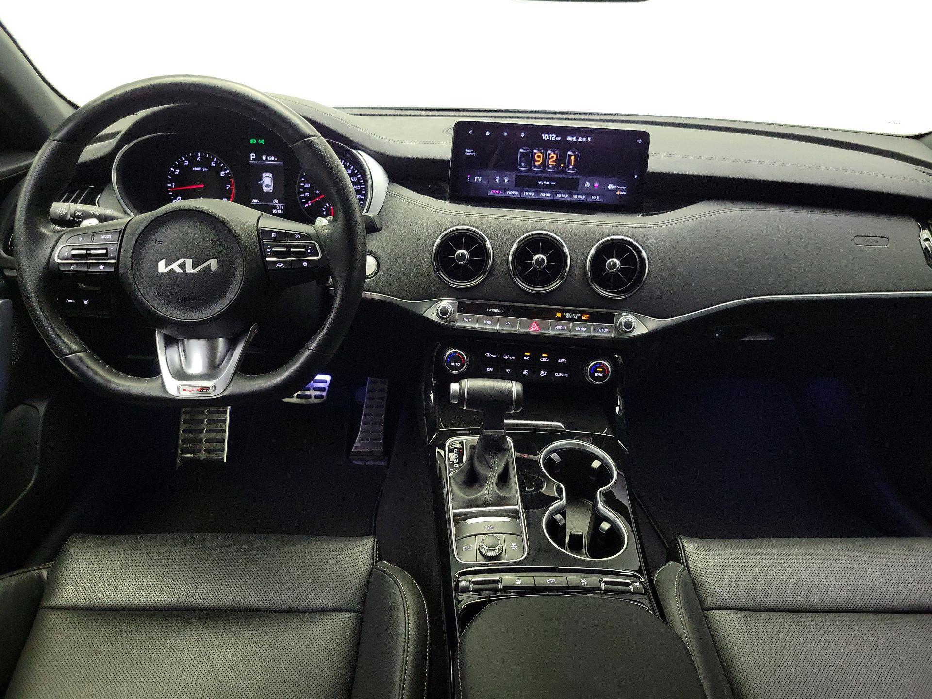 Thumbnail: 2022 Kia Stinger - 9