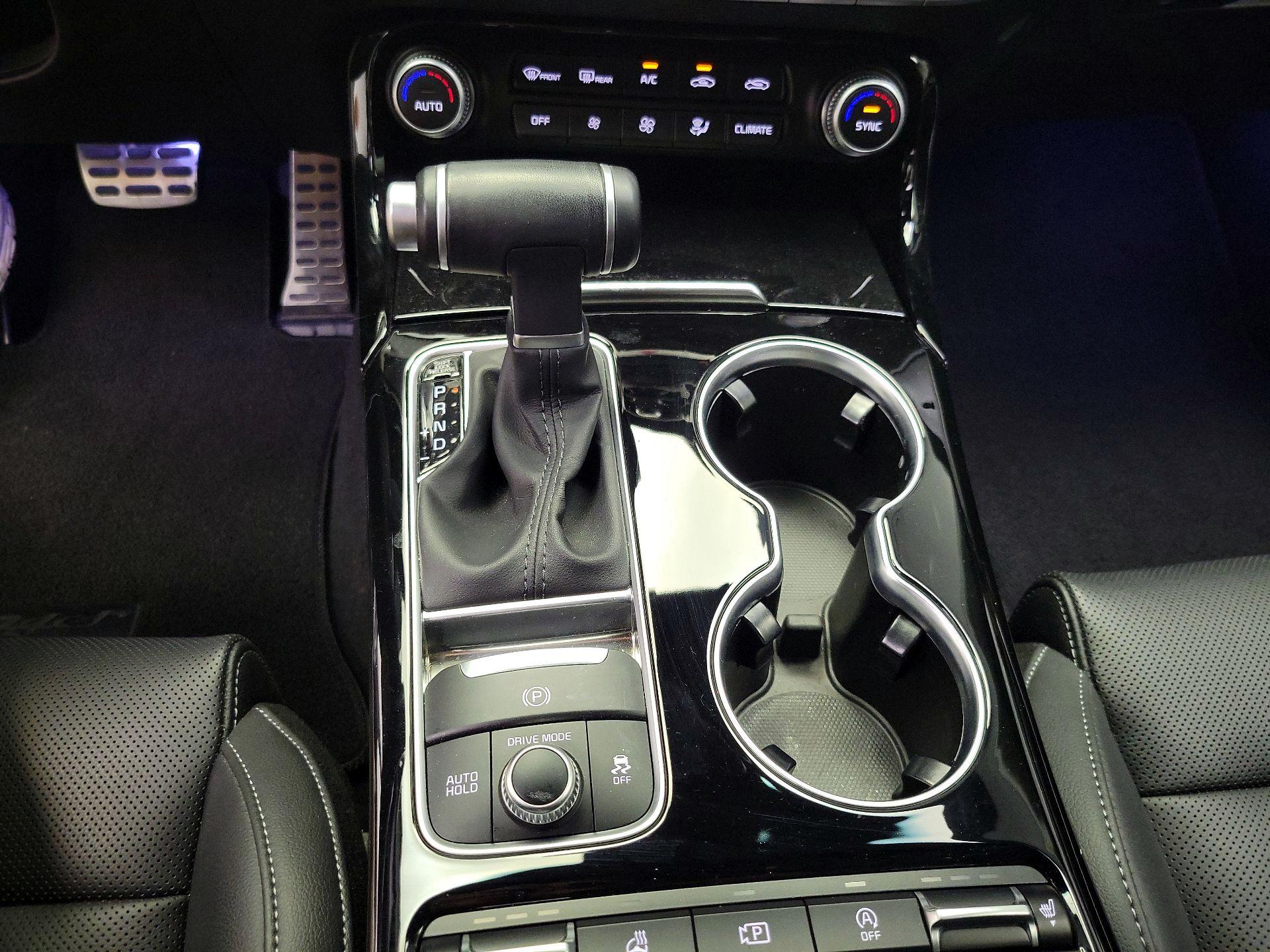 Thumbnail: 2022 Kia Stinger - 18