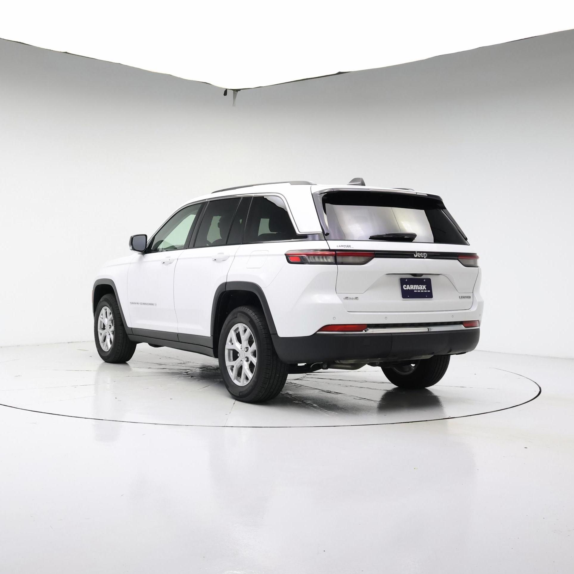 Thumbnail: 2023 Jeep Grand Cherokee - 2