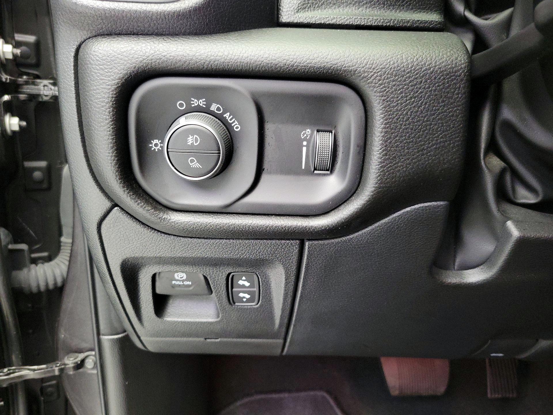 Thumbnail: 2022 RAM 1500 - 13