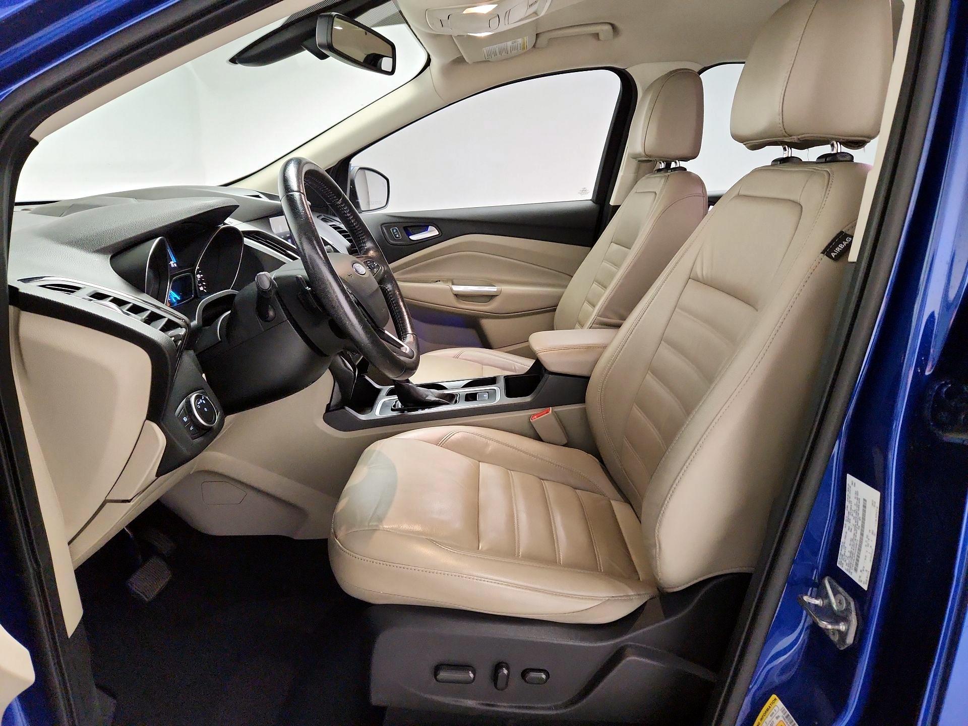 Thumbnail: 2017 Ford Escape - 11