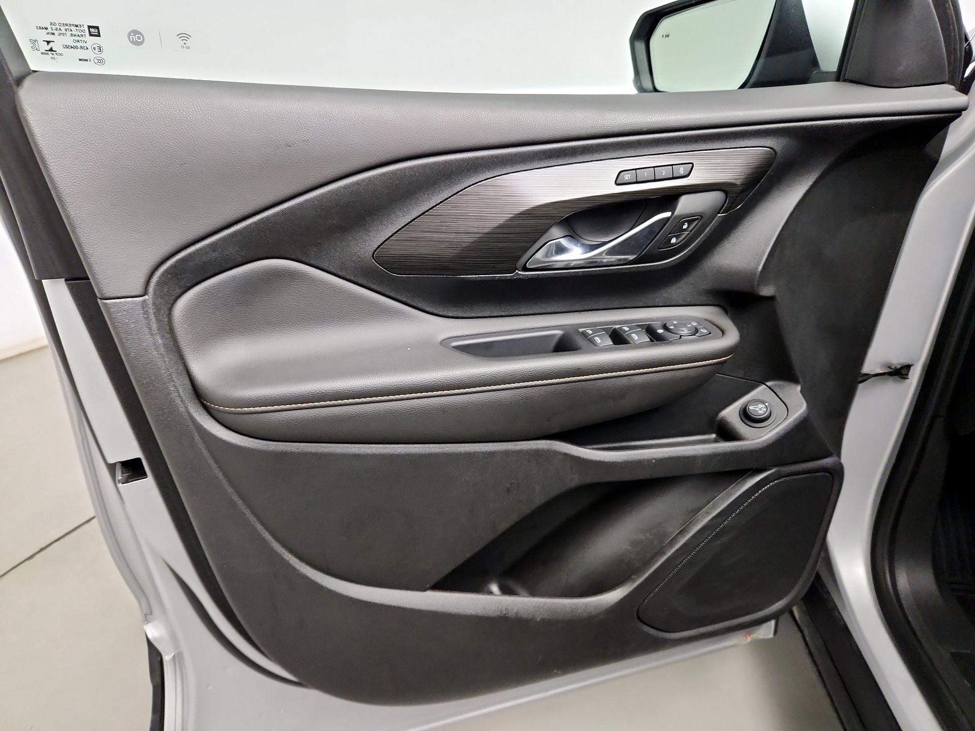 Thumbnail: 2020 GMC Terrain - 12