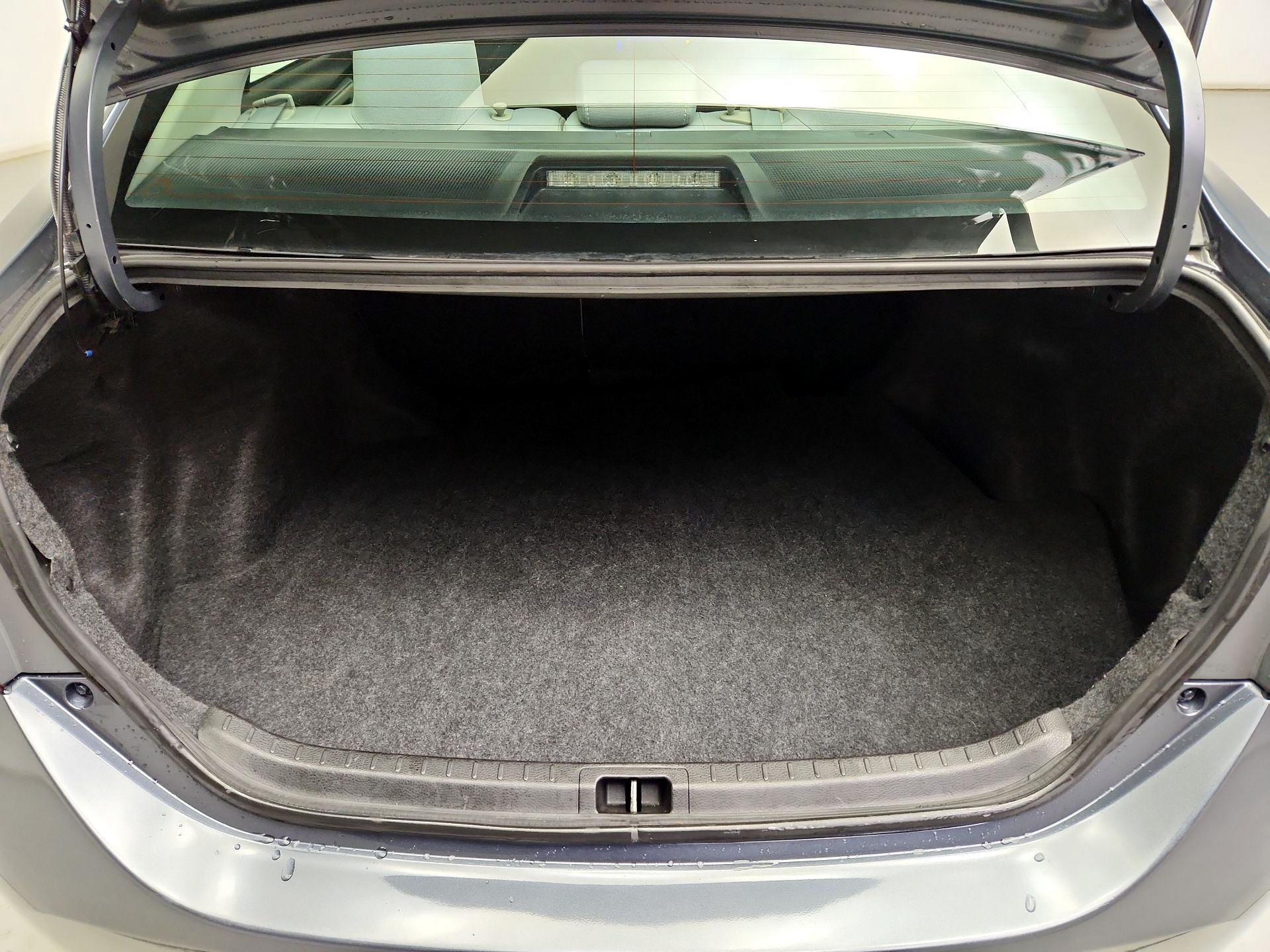 Thumbnail: 2014 Toyota Corolla - 20