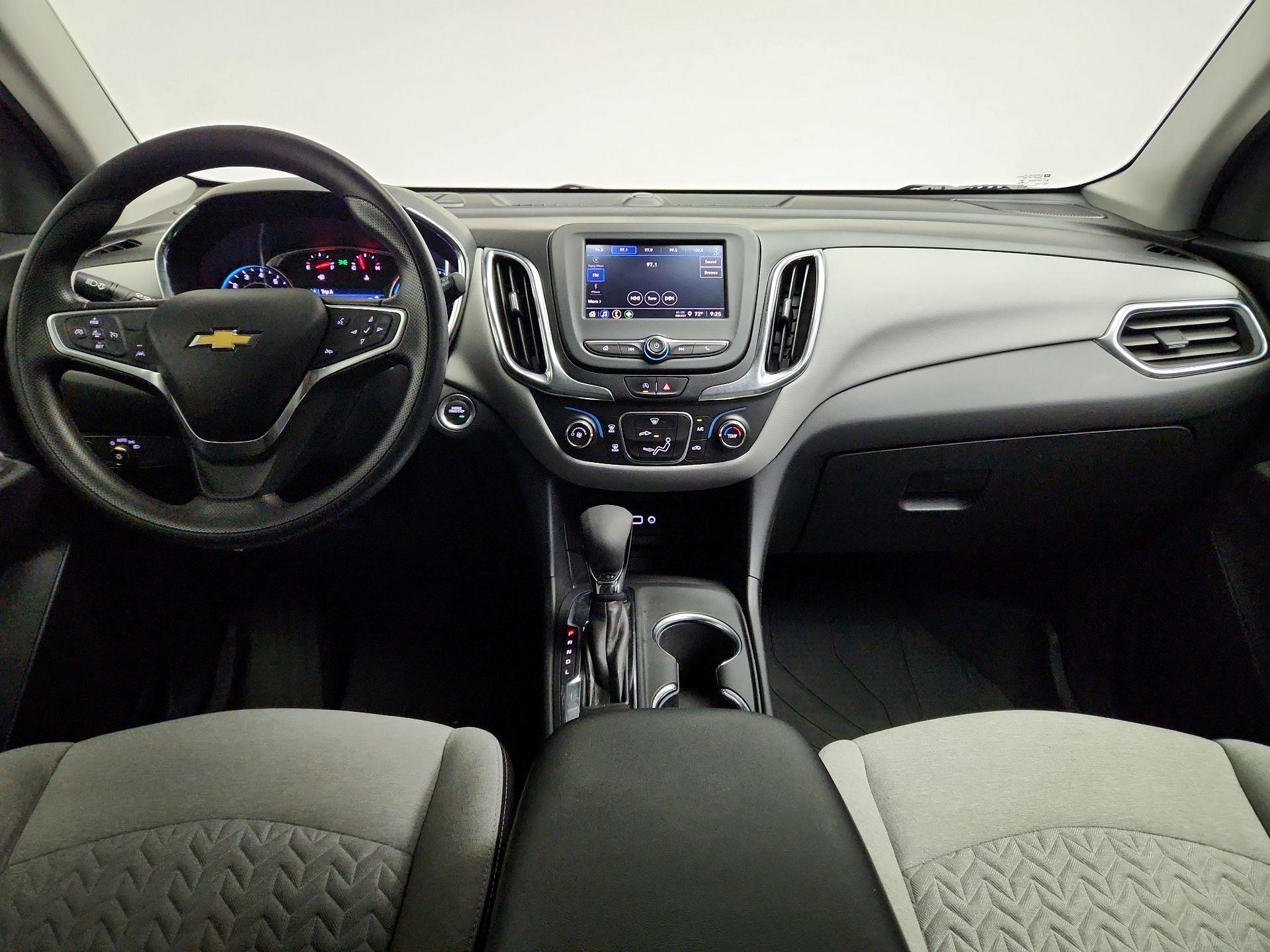 Thumbnail: 2022 Chevrolet Equinox - 9
