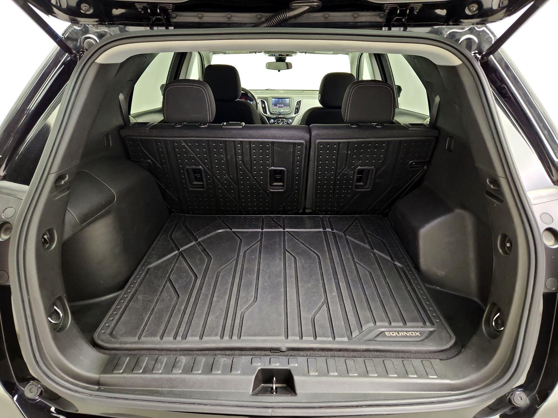Thumbnail: 2022 Chevrolet Equinox - 20