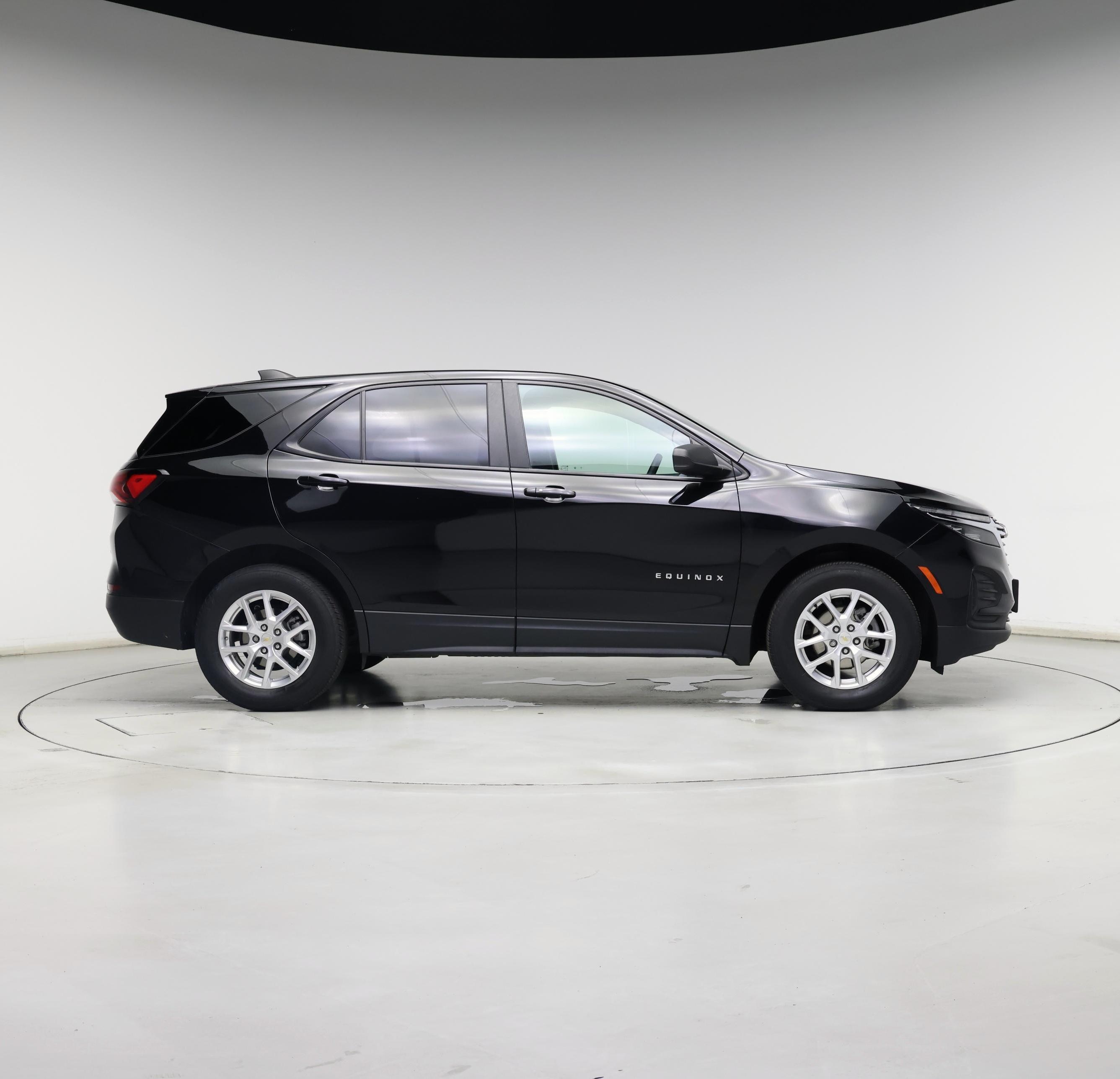 Thumbnail: 2022 Chevrolet Equinox - 7