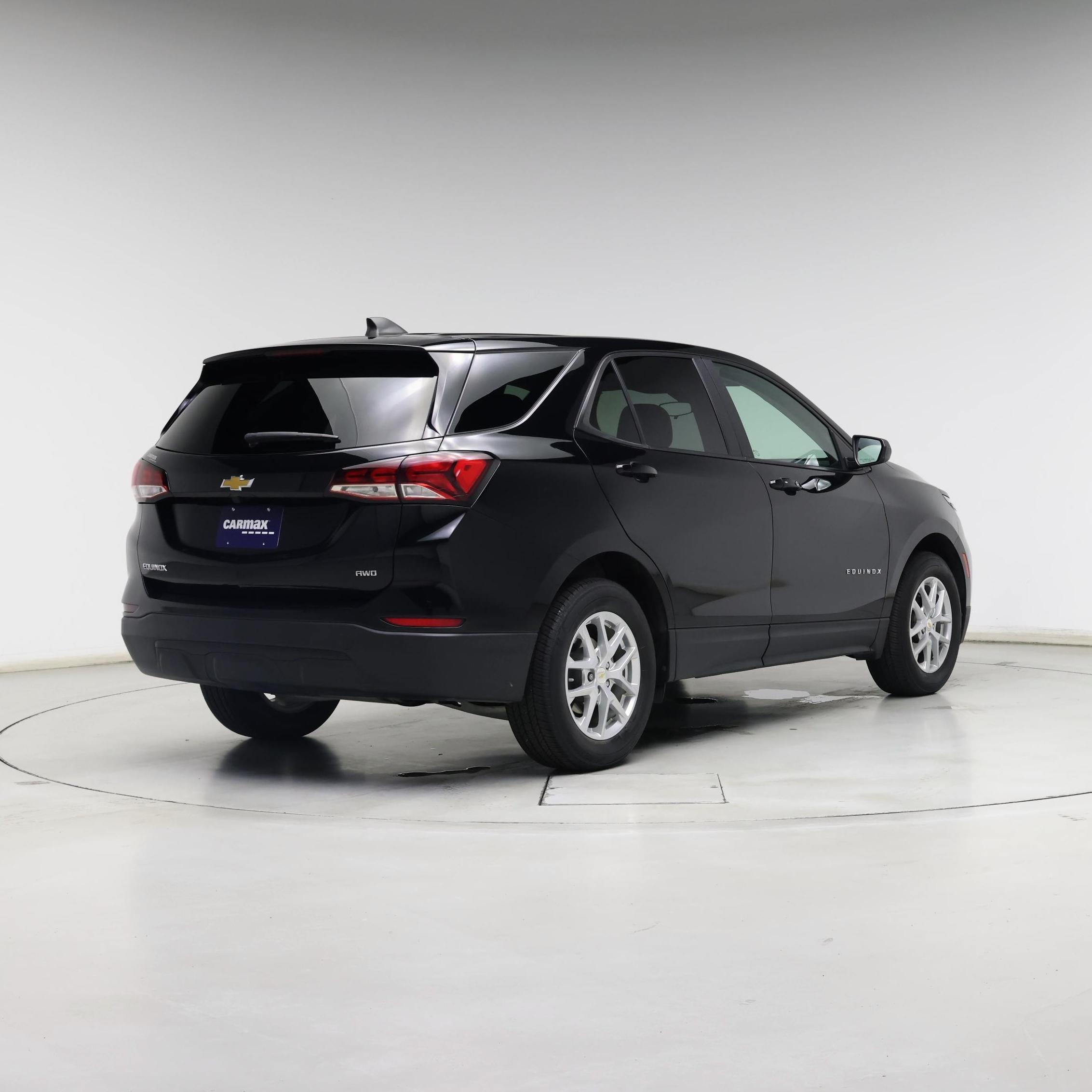 Thumbnail: 2022 Chevrolet Equinox - 8
