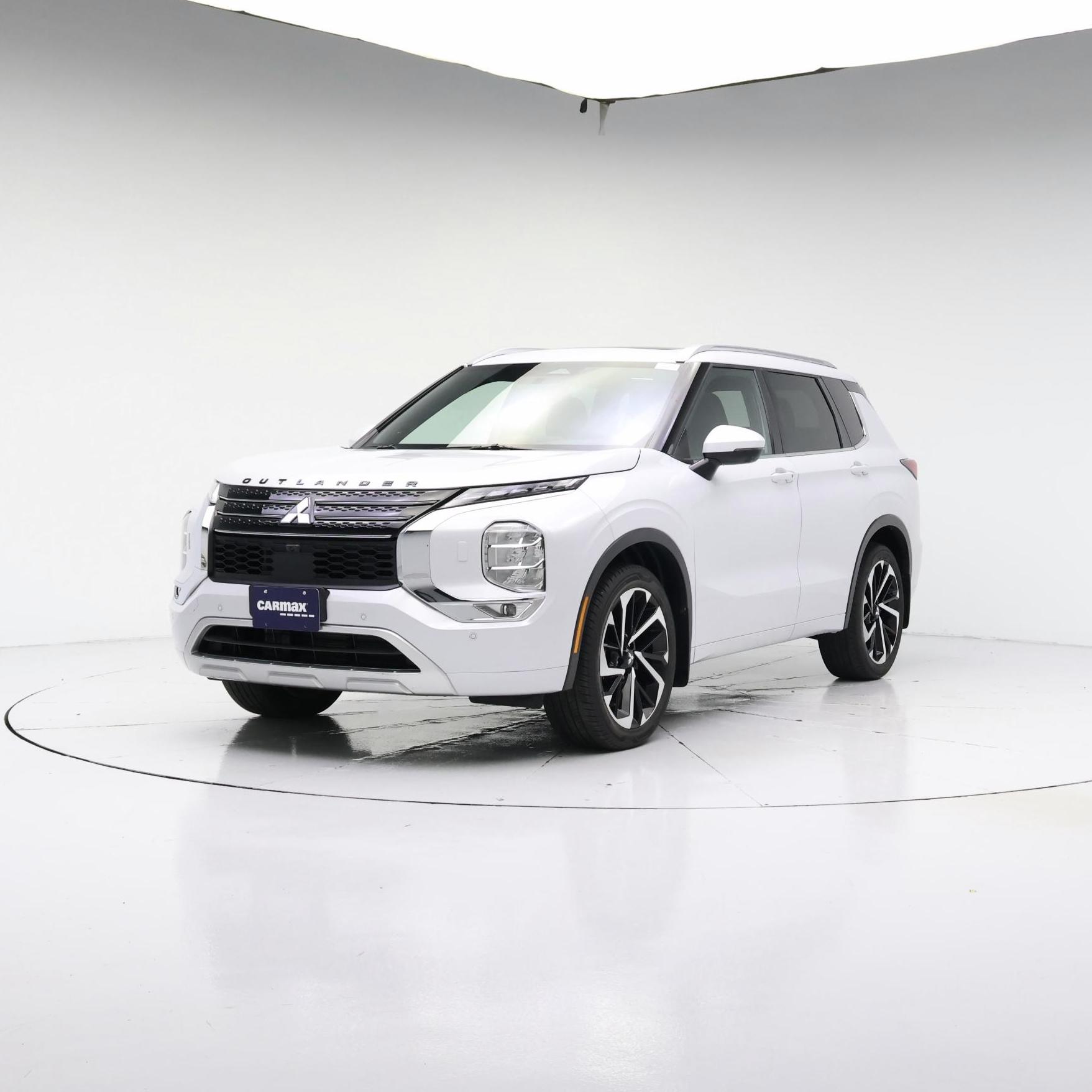 Thumbnail: 2022 Mitsubishi Outlander - 4