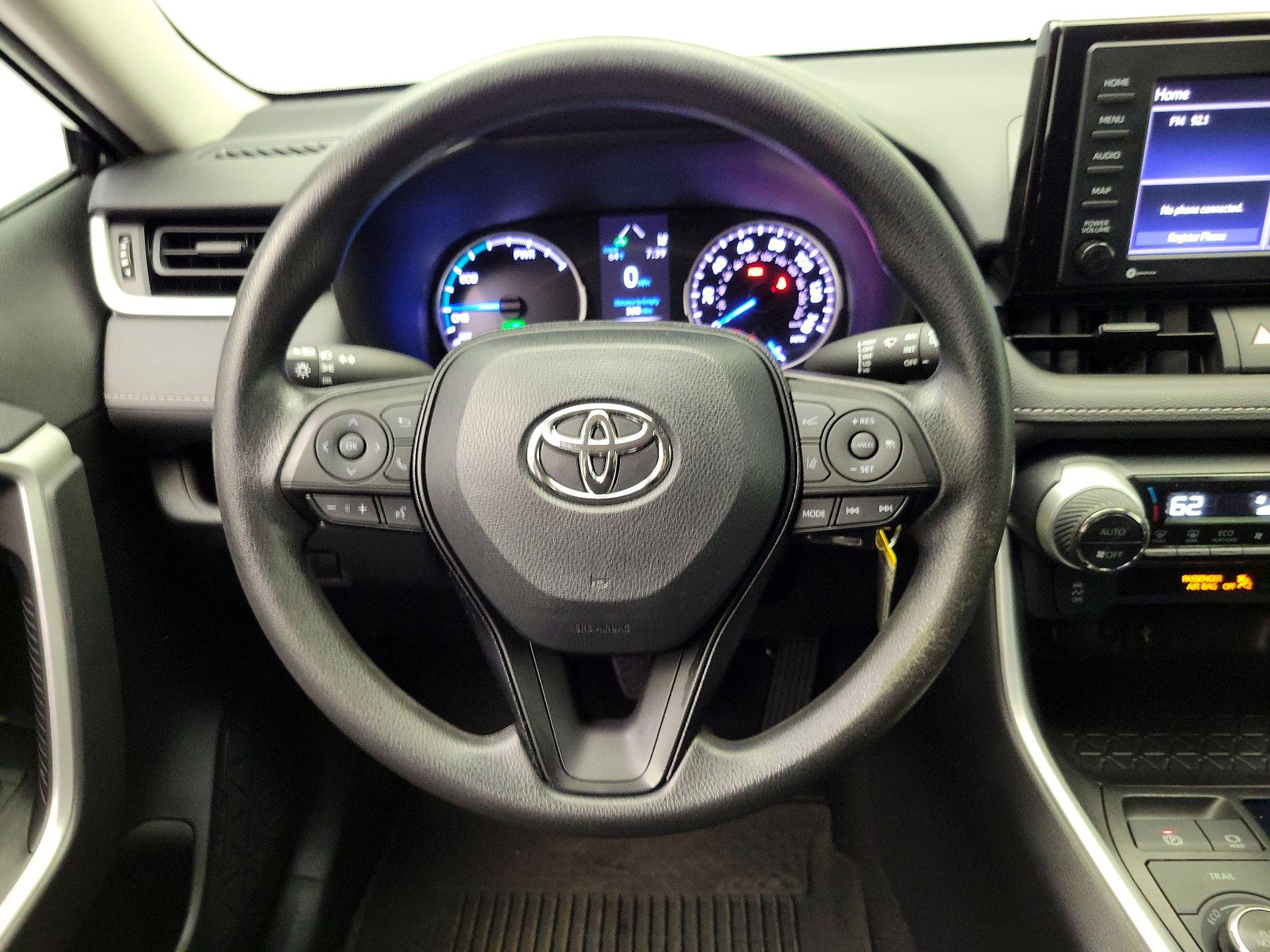 Thumbnail: 2022 Toyota RAV4 - 10