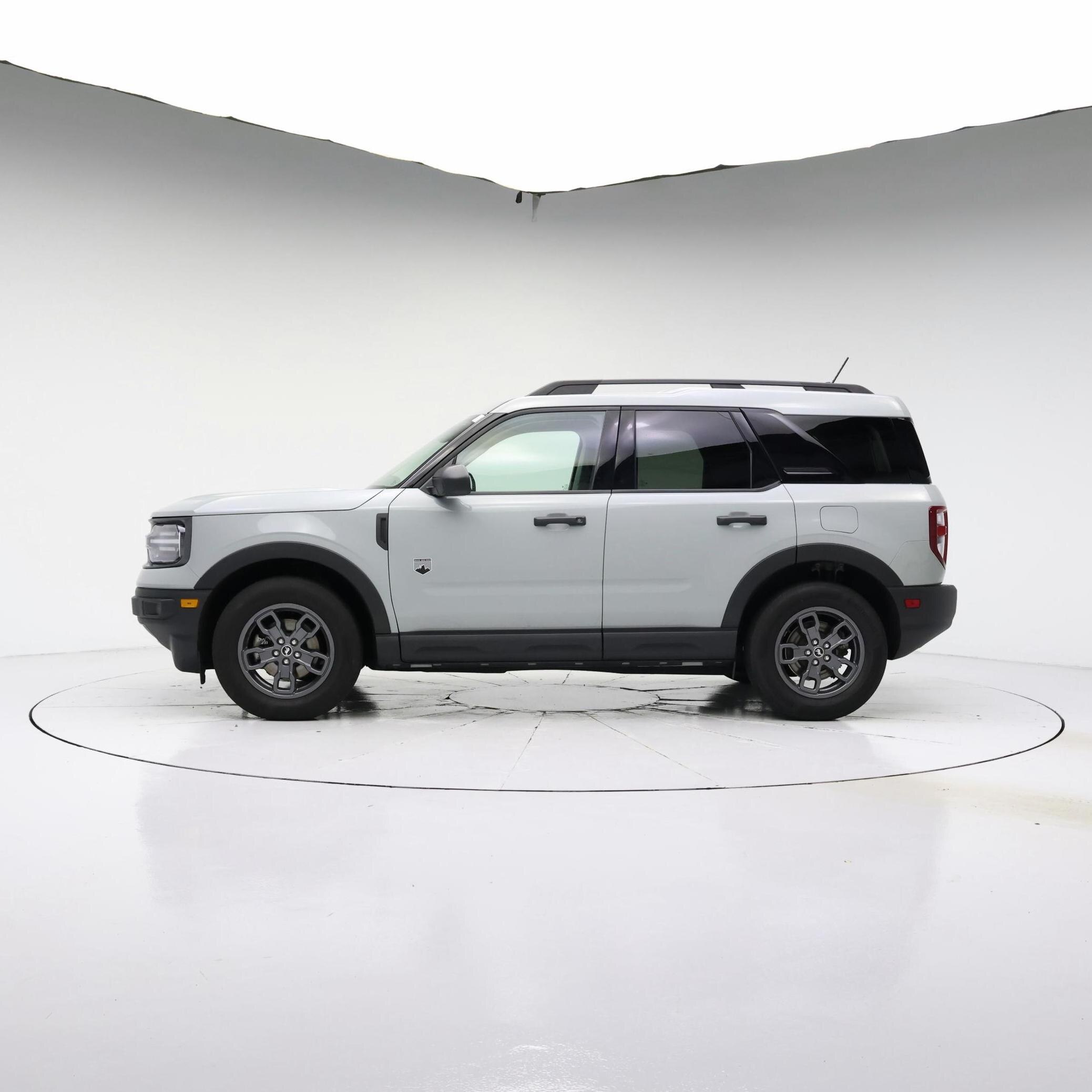 Thumbnail: 2023 Ford Bronco Sport - 3
