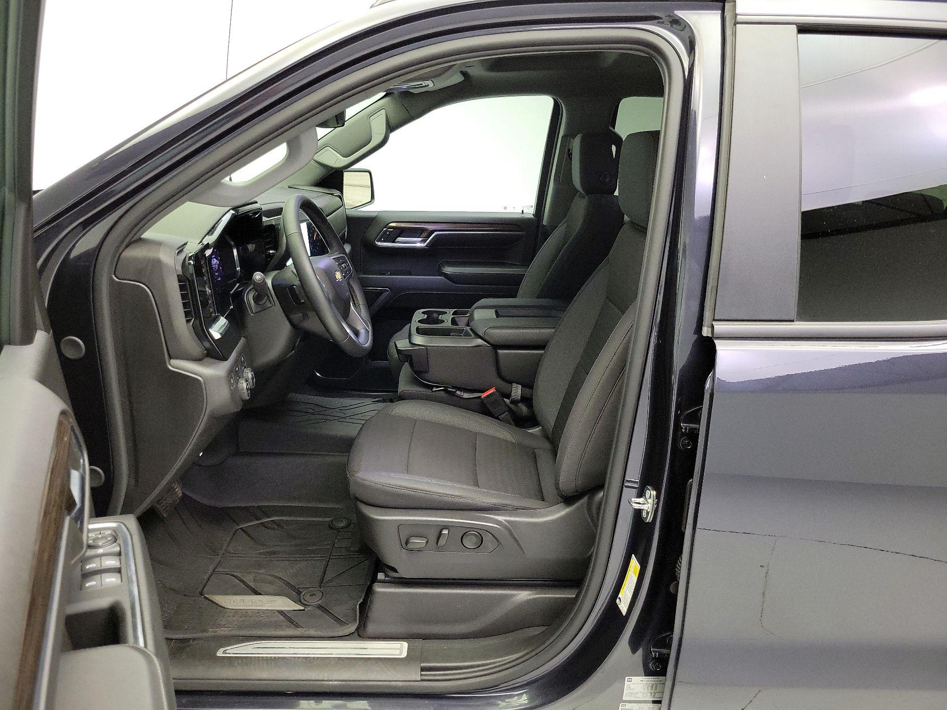 Thumbnail: 2024 Chevrolet Silverado 1500 - 11