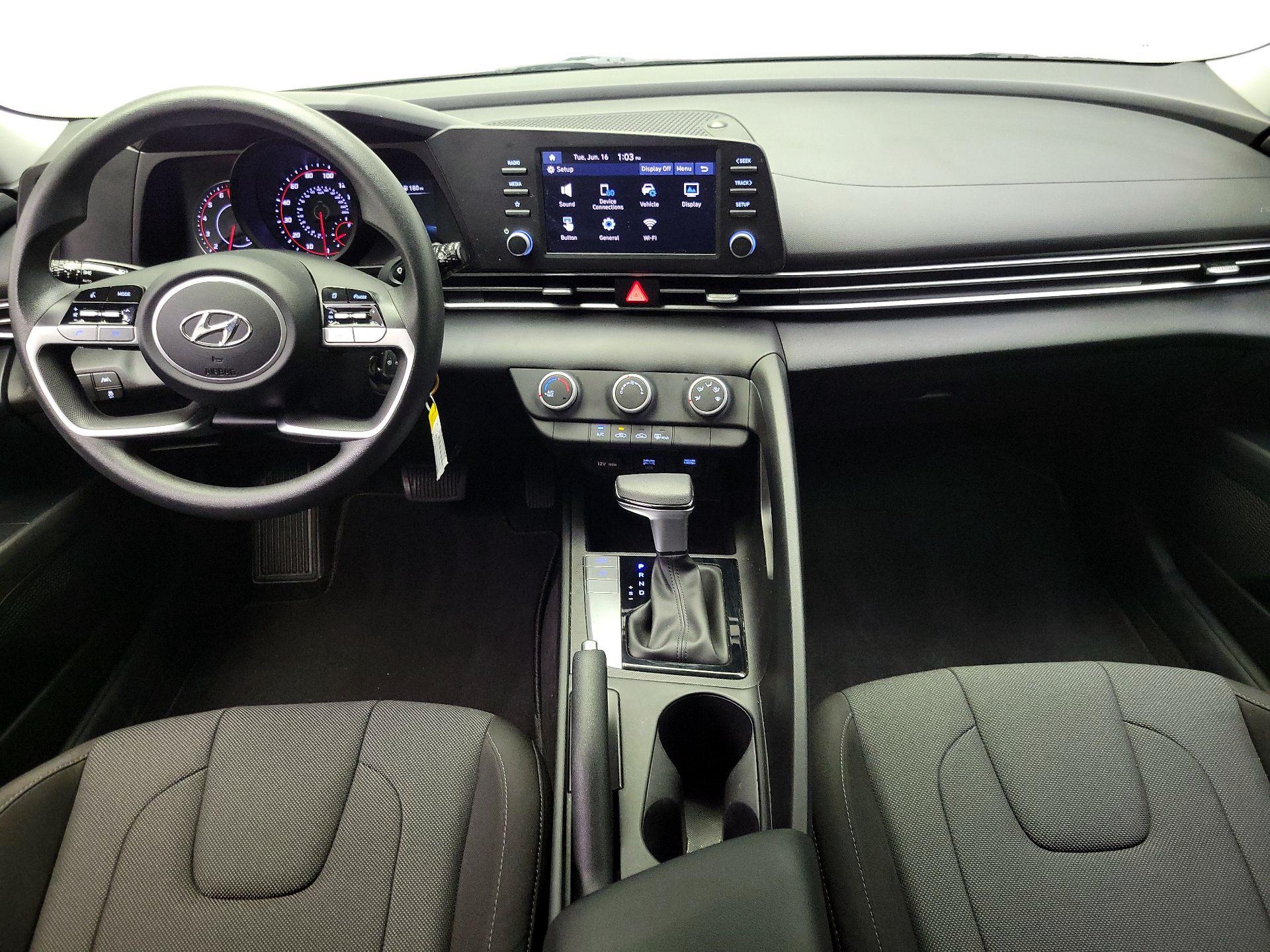 Thumbnail: 2023 Hyundai Elantra - 9