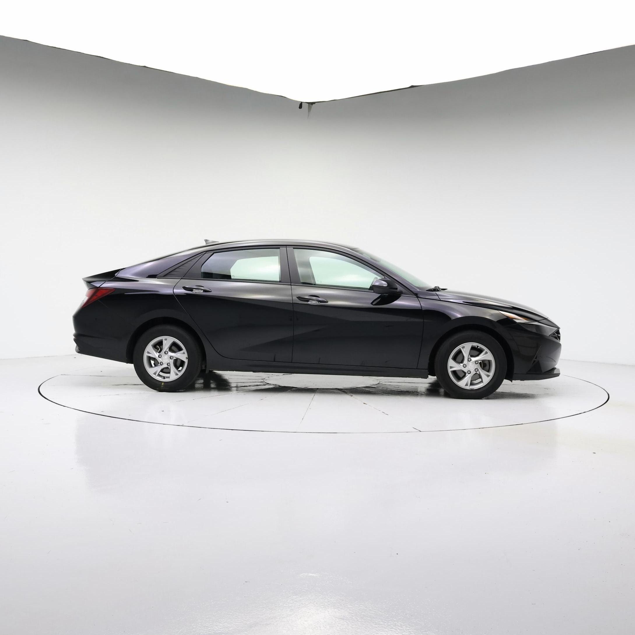 Thumbnail: 2023 Hyundai Elantra - 7