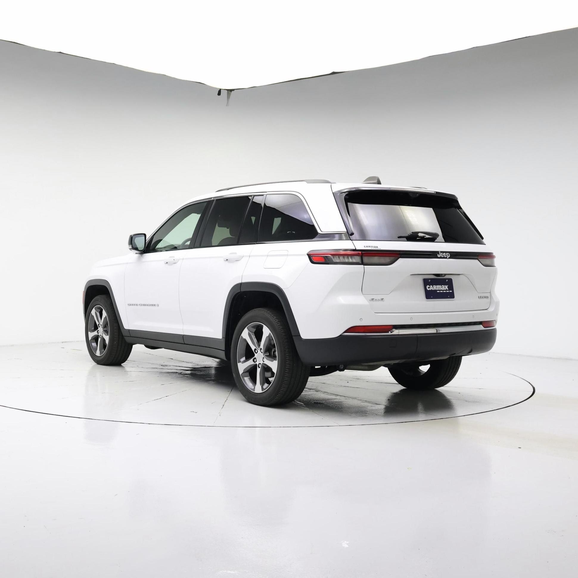 Thumbnail: 2023 Jeep Grand Cherokee - 2