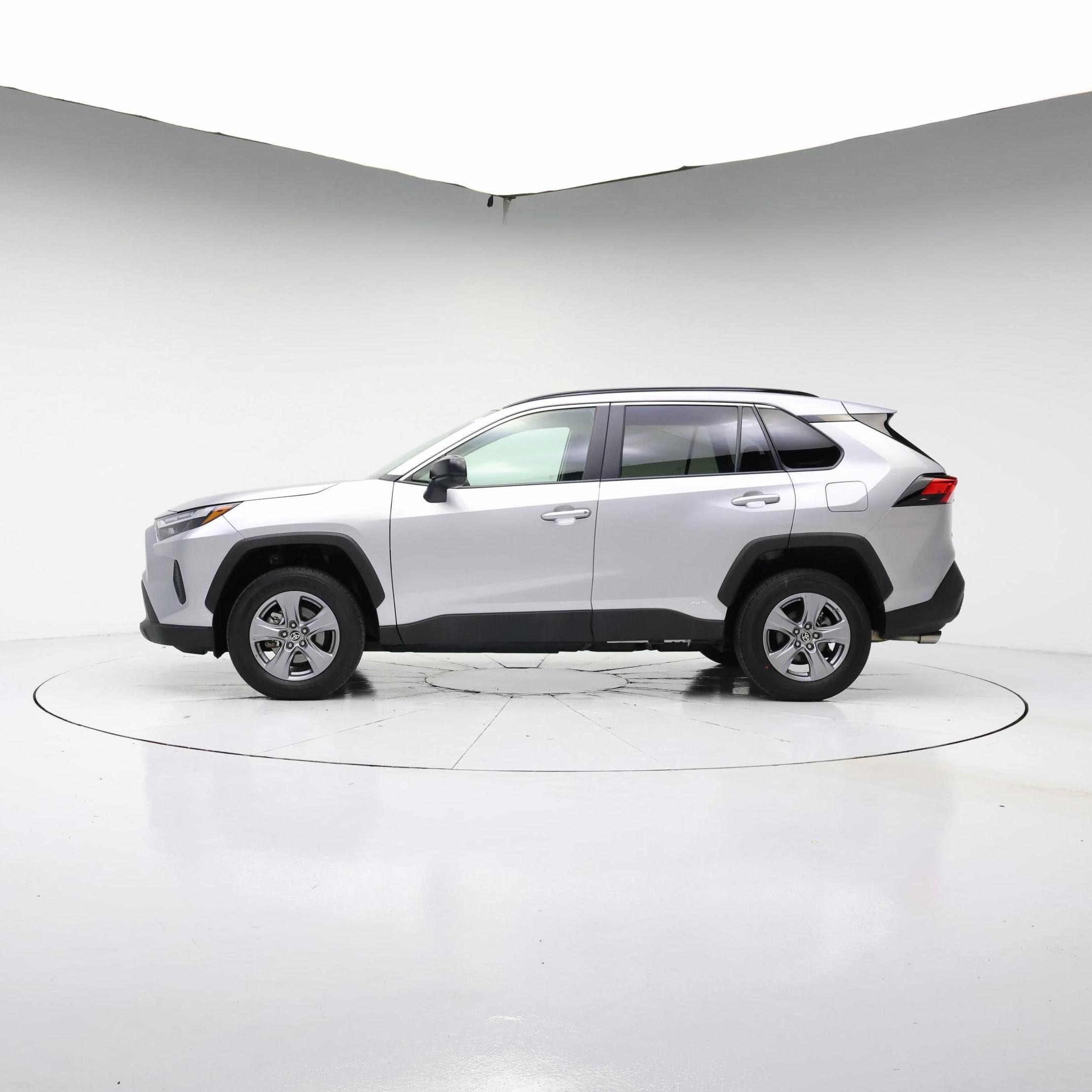 Thumbnail: 2024 Toyota RAV4 - 3
