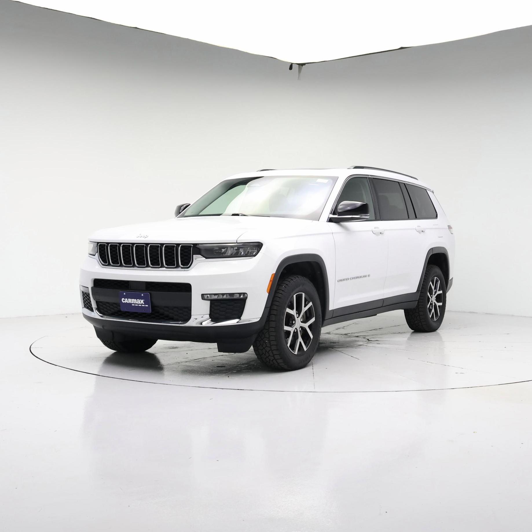 Thumbnail: 2023 Jeep Grand Cherokee L - 4