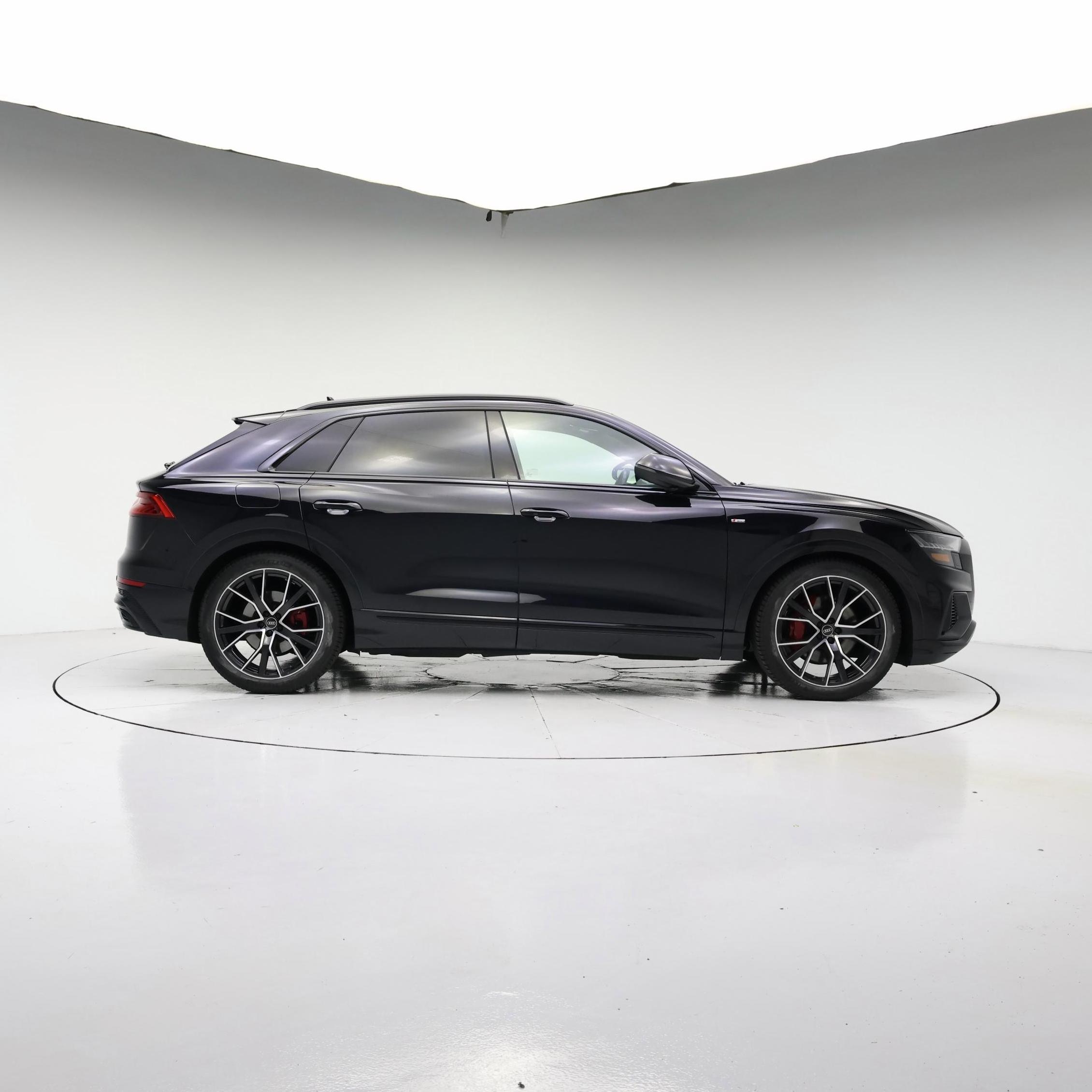 Thumbnail: 2021 Audi Q8 - 7
