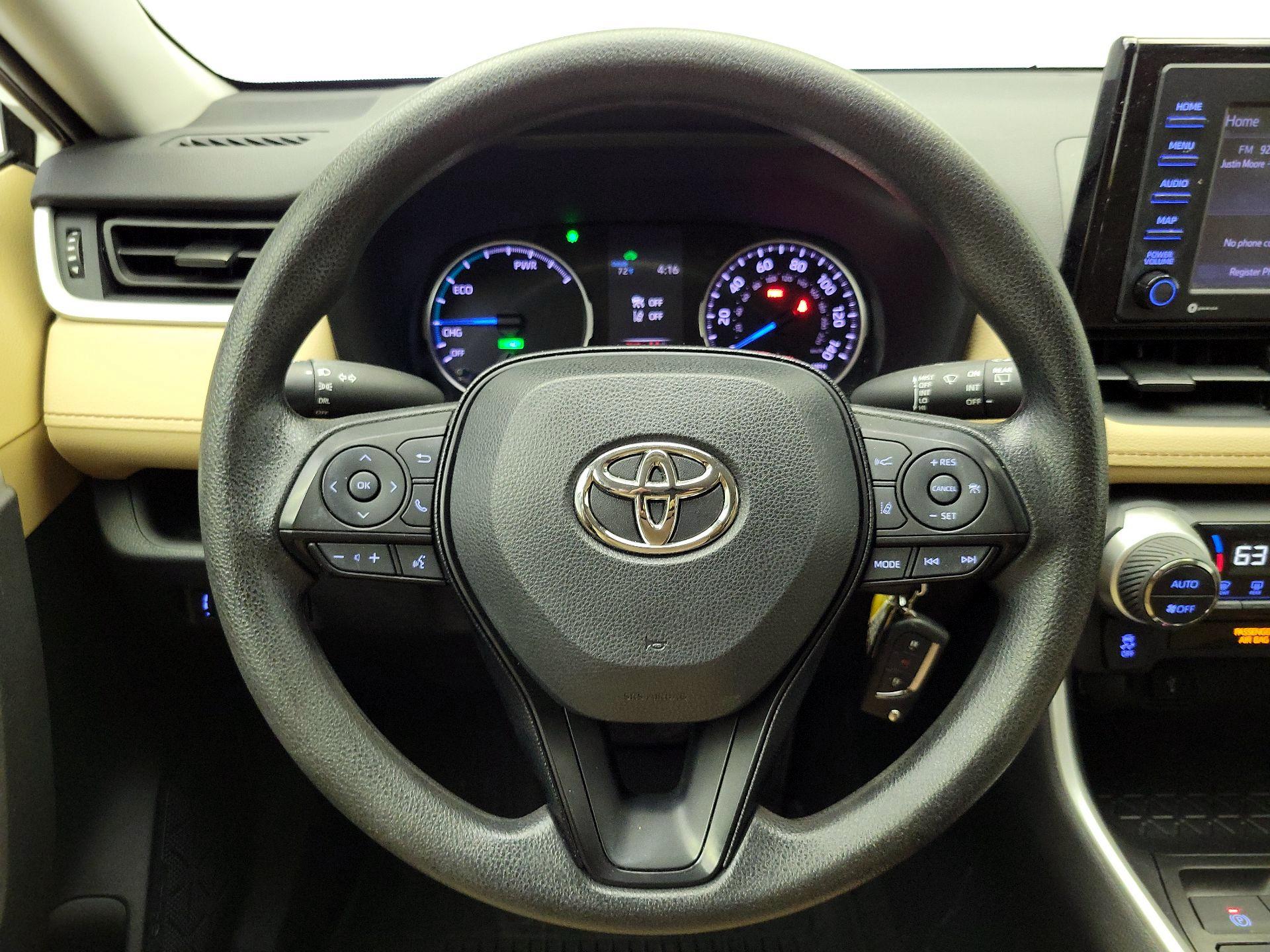 Thumbnail: 2021 Toyota RAV4 - 10