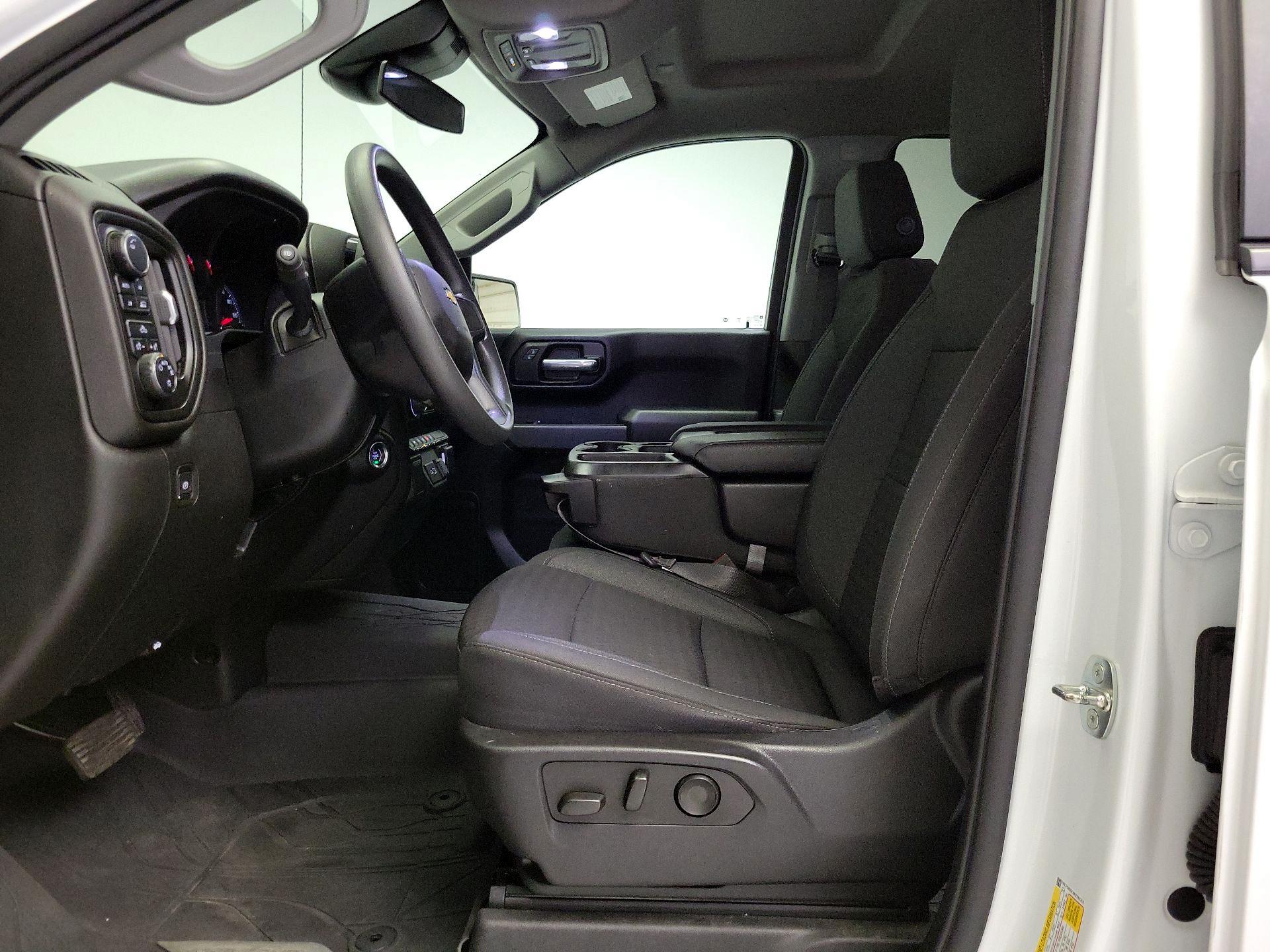 Thumbnail: 2022 Chevrolet Silverado 1500 - 11