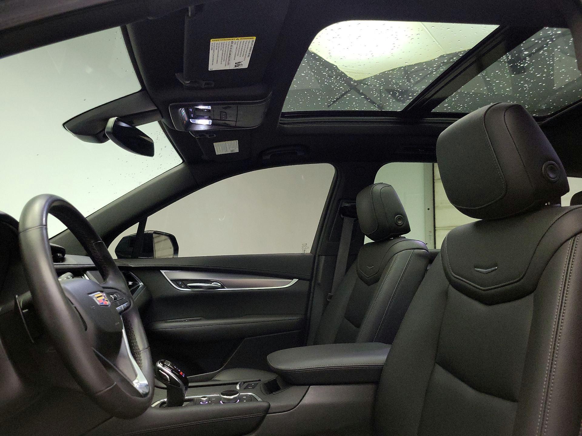 Thumbnail: 2024 Cadillac XT6 - 20